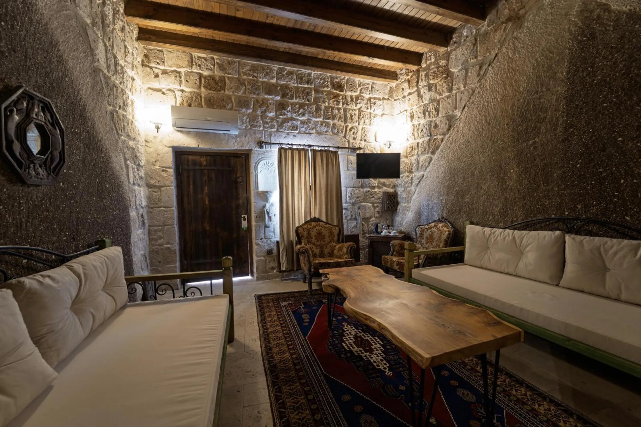 Seating area in Grand Cave Suites