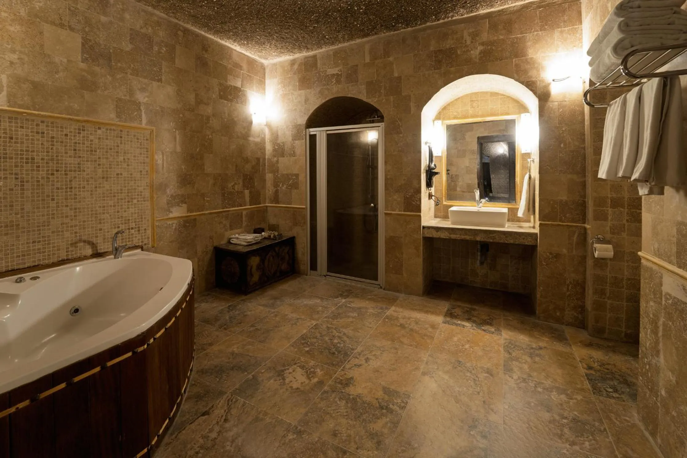 Shower in Grand Cave Suites