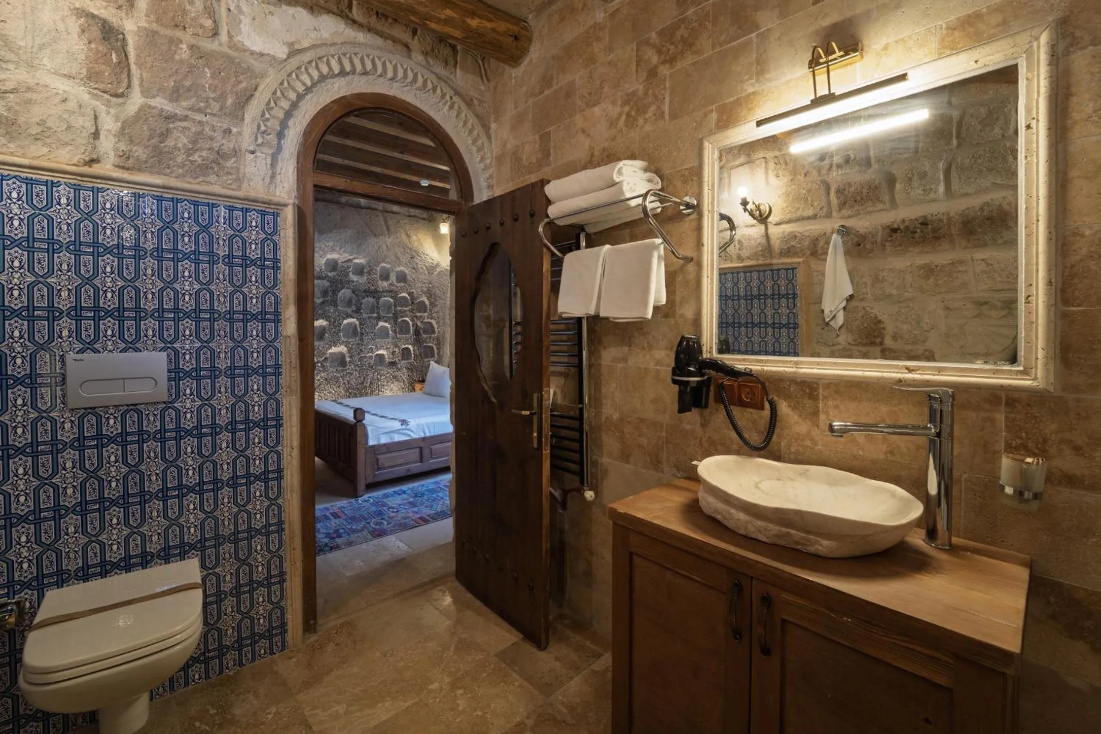 Shower in Grand Cave Suites