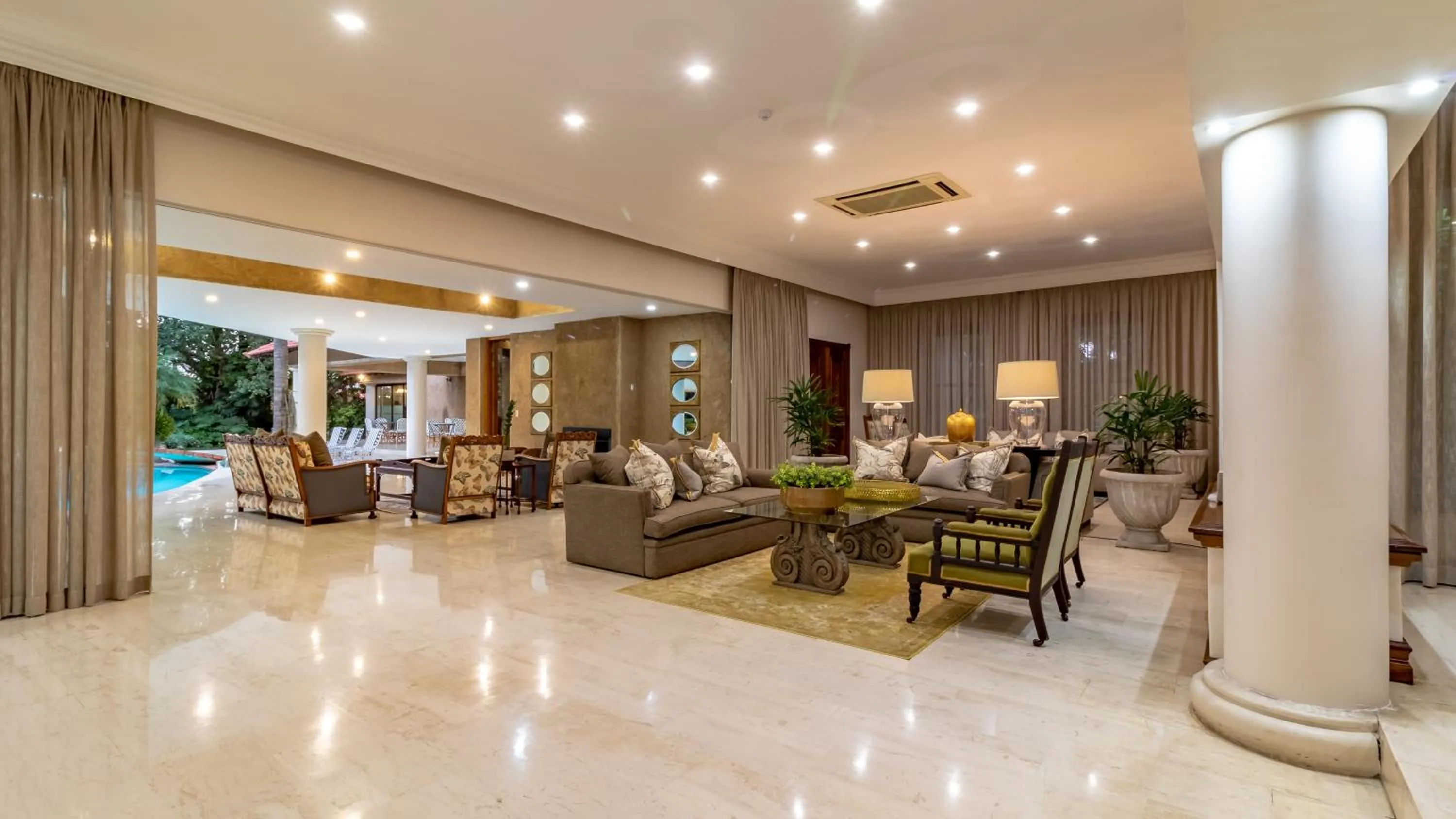 Area and facilities in Christies at 32 on Russell