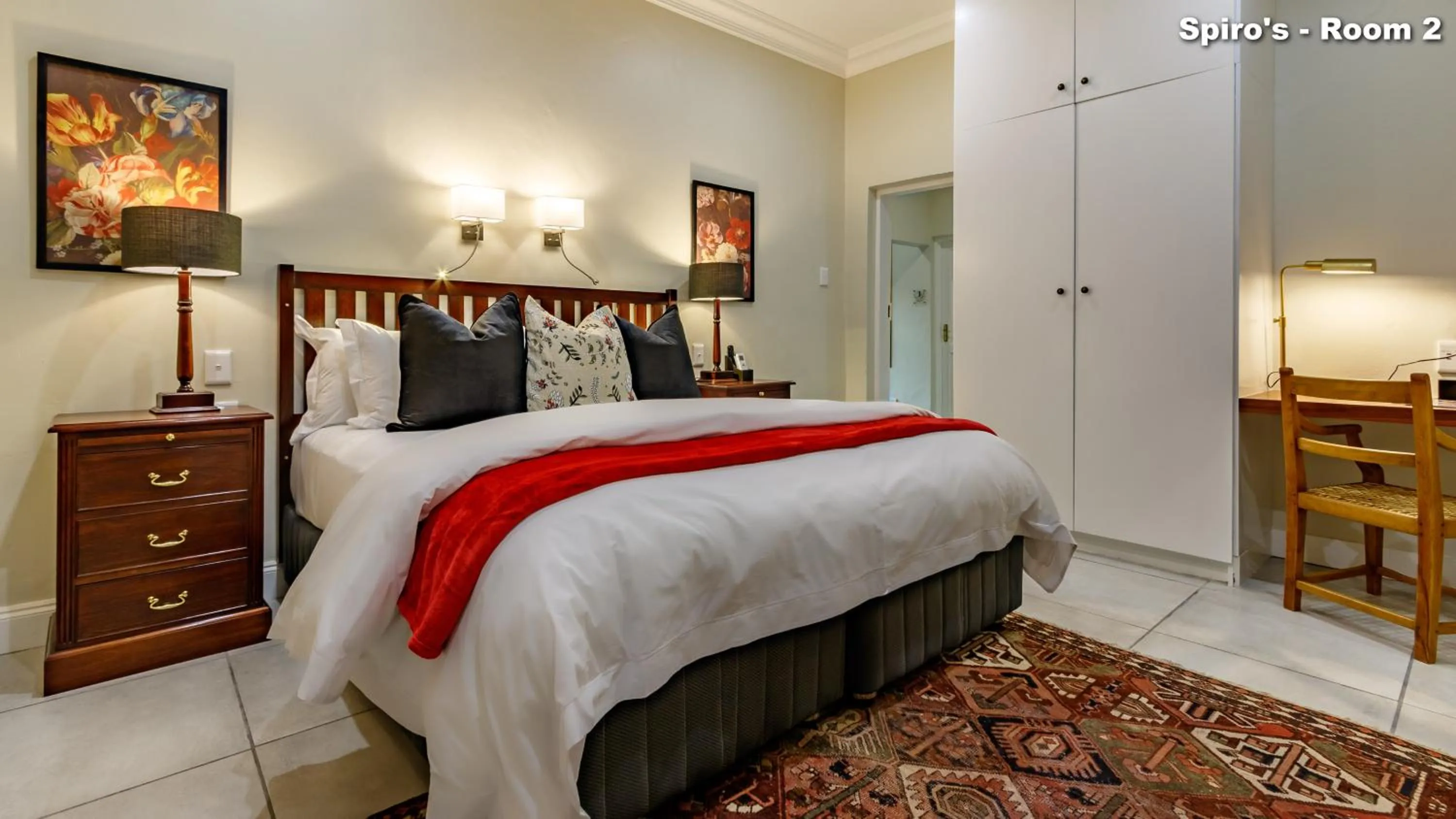 Bed in Christies at 32 on Russell