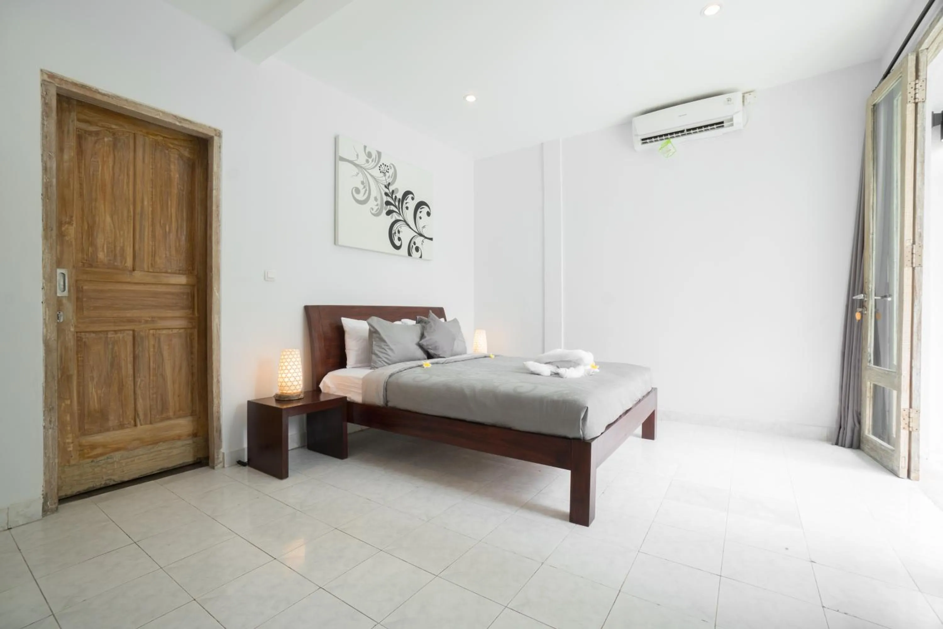 Bed in The Catur Villa Seminyak