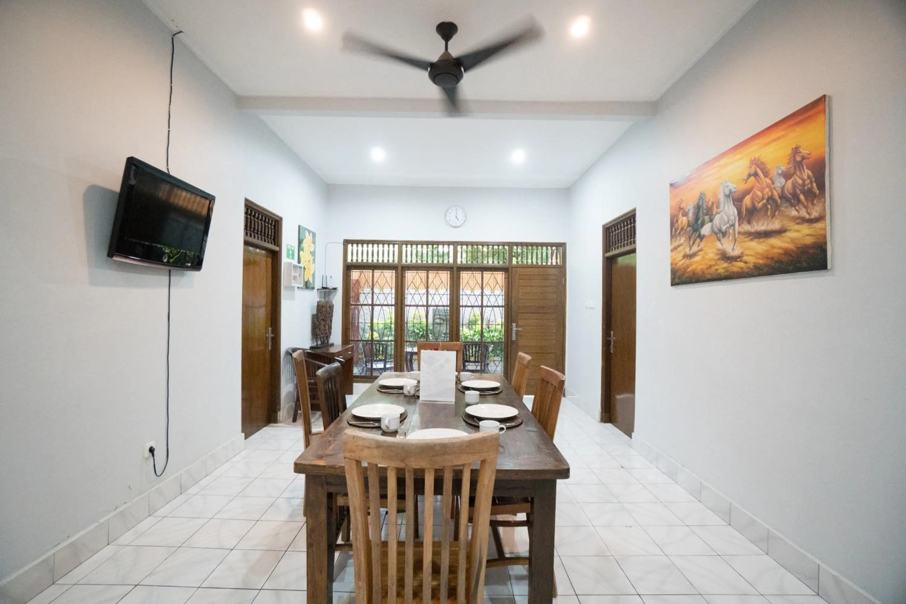 Dining area in The Catur Villa Seminyak
