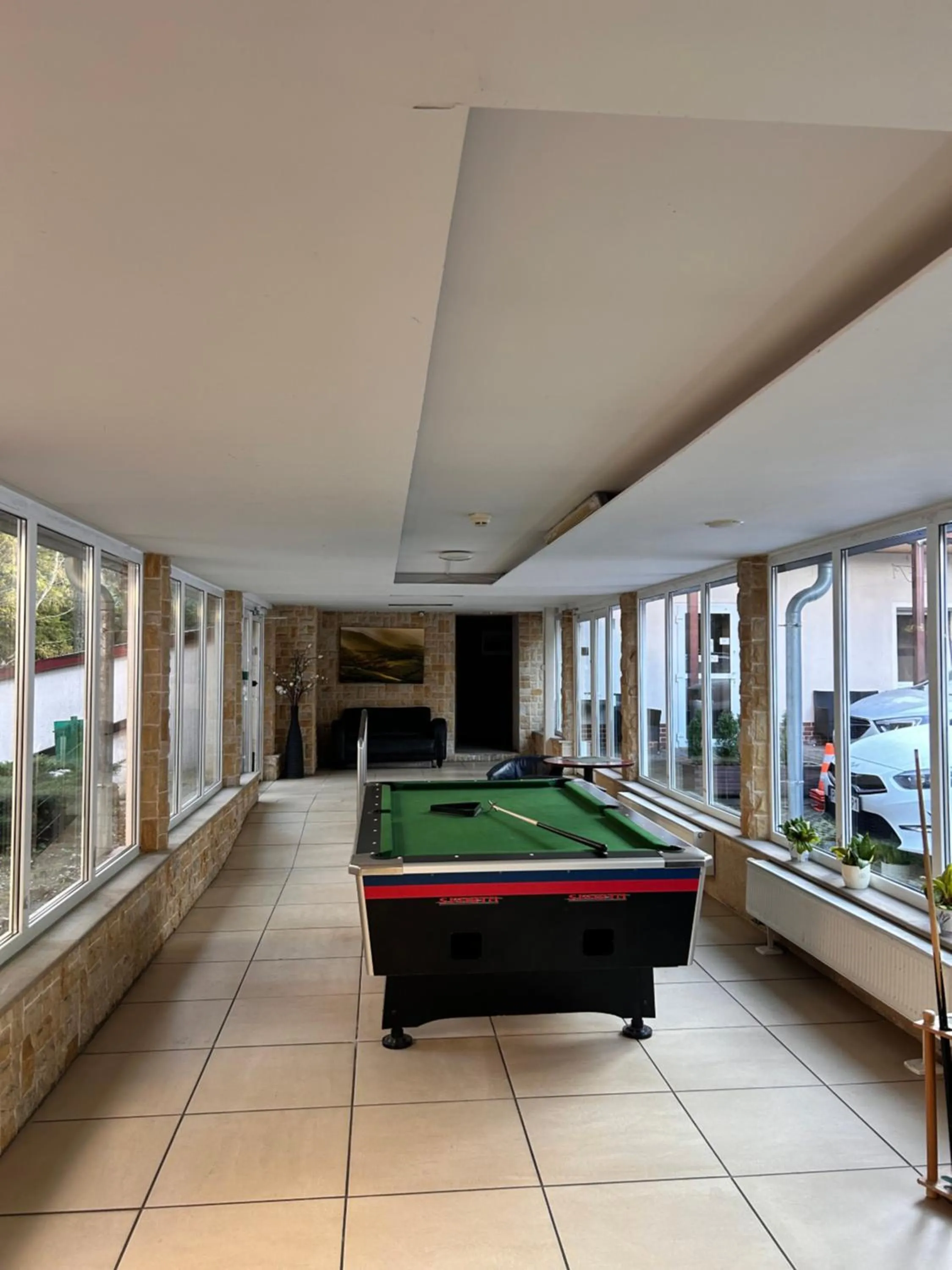 Property building in Ośrodek Konferencyjno-Wypoczynkowy "Krucze Skały" w Karpaczu