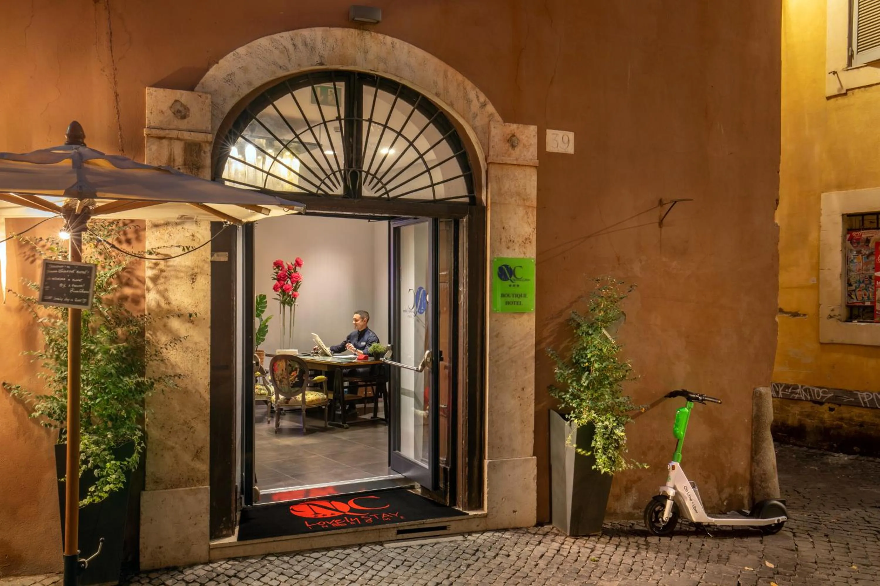 Facade/entrance in Navona Colors Hotel