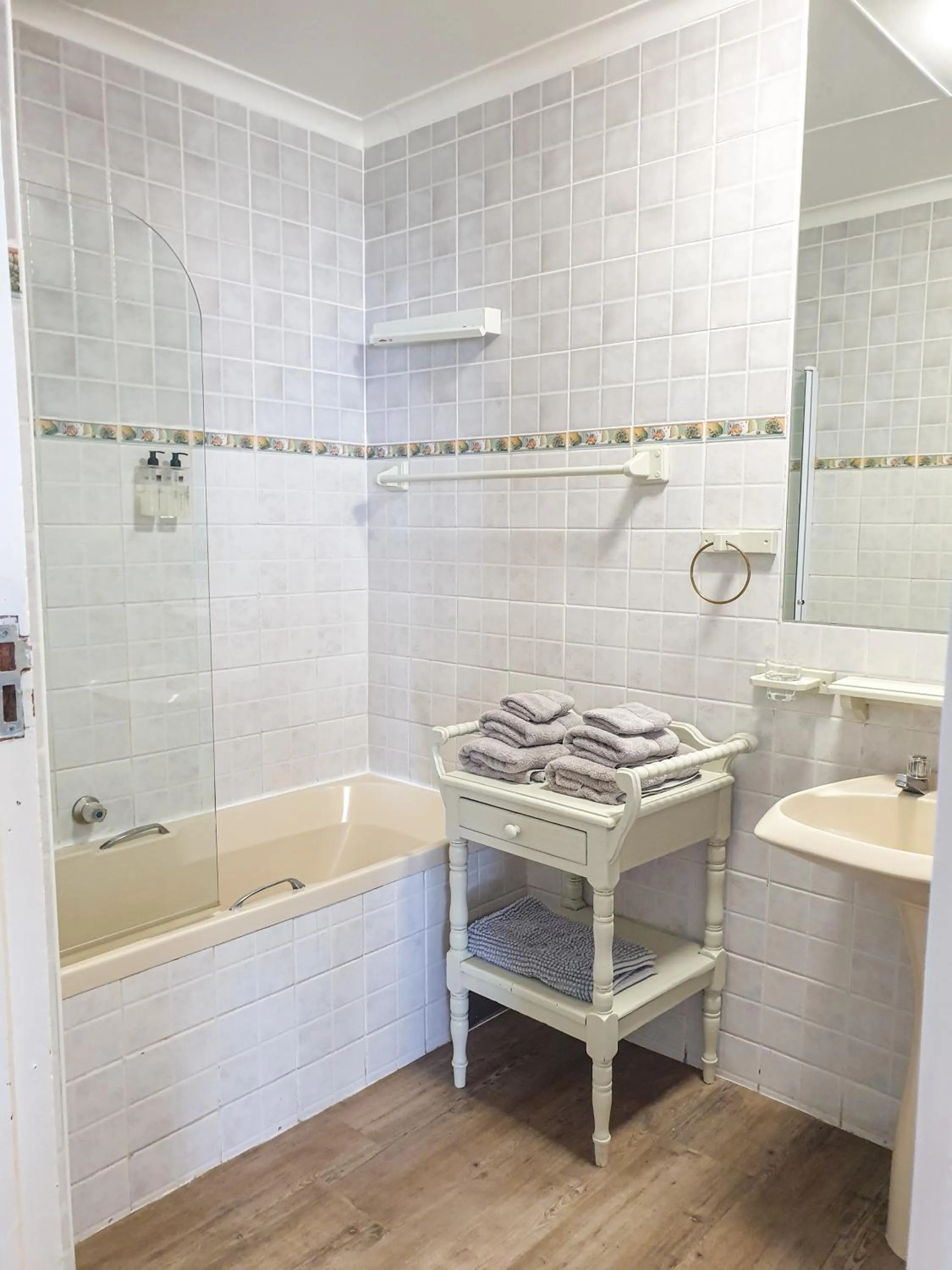 Bathroom in 3ColoursBlue Guest House