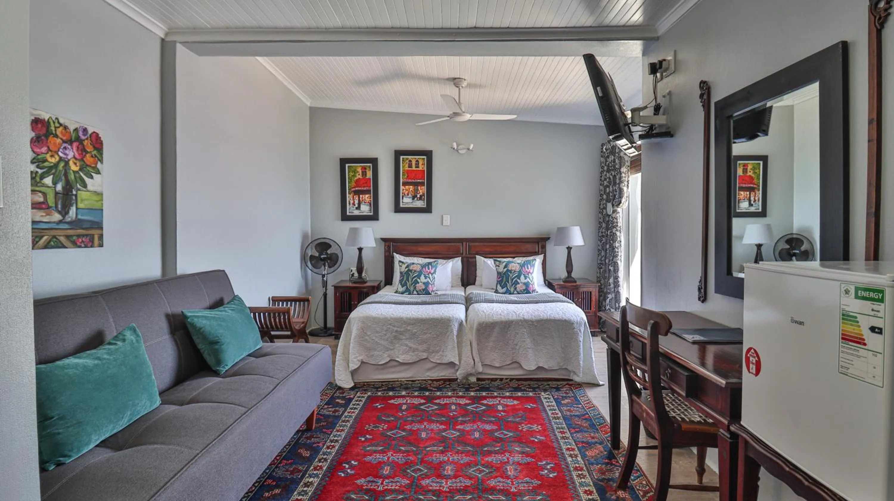 Bed in 3ColoursBlue Guest House