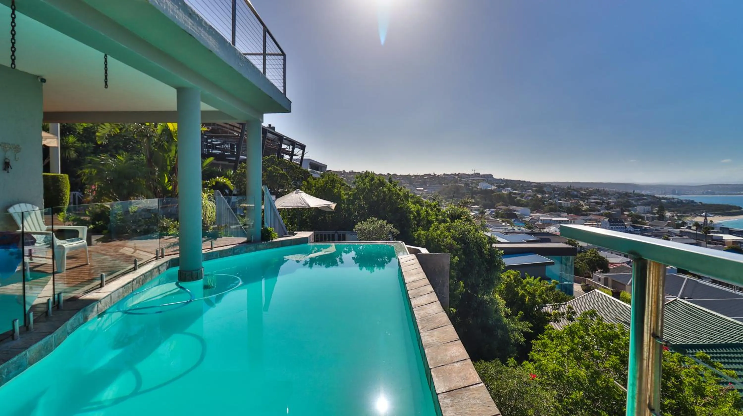 Swimming pool in 3ColoursBlue Guest House