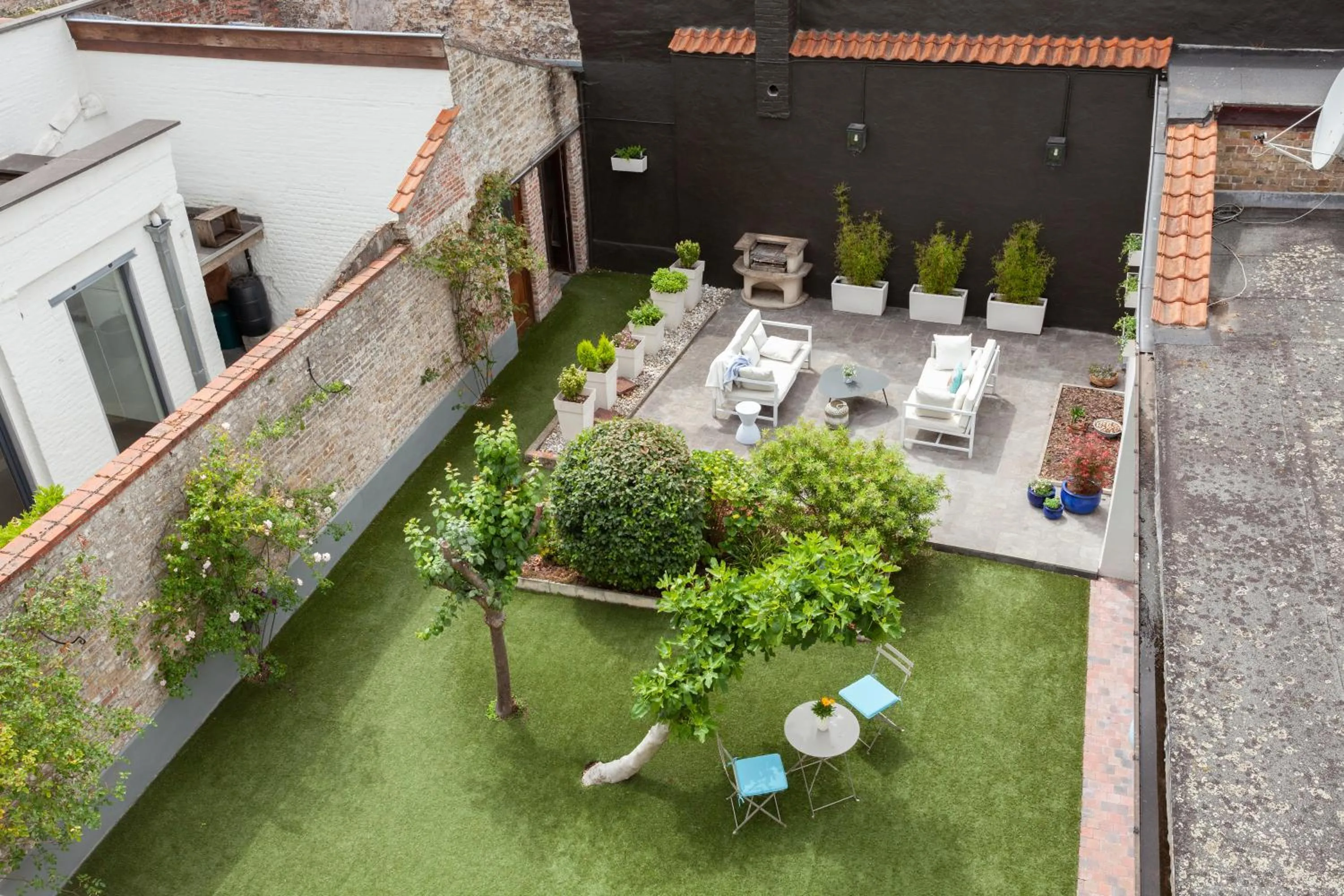 Patio in Boutique B&B The Townhouse