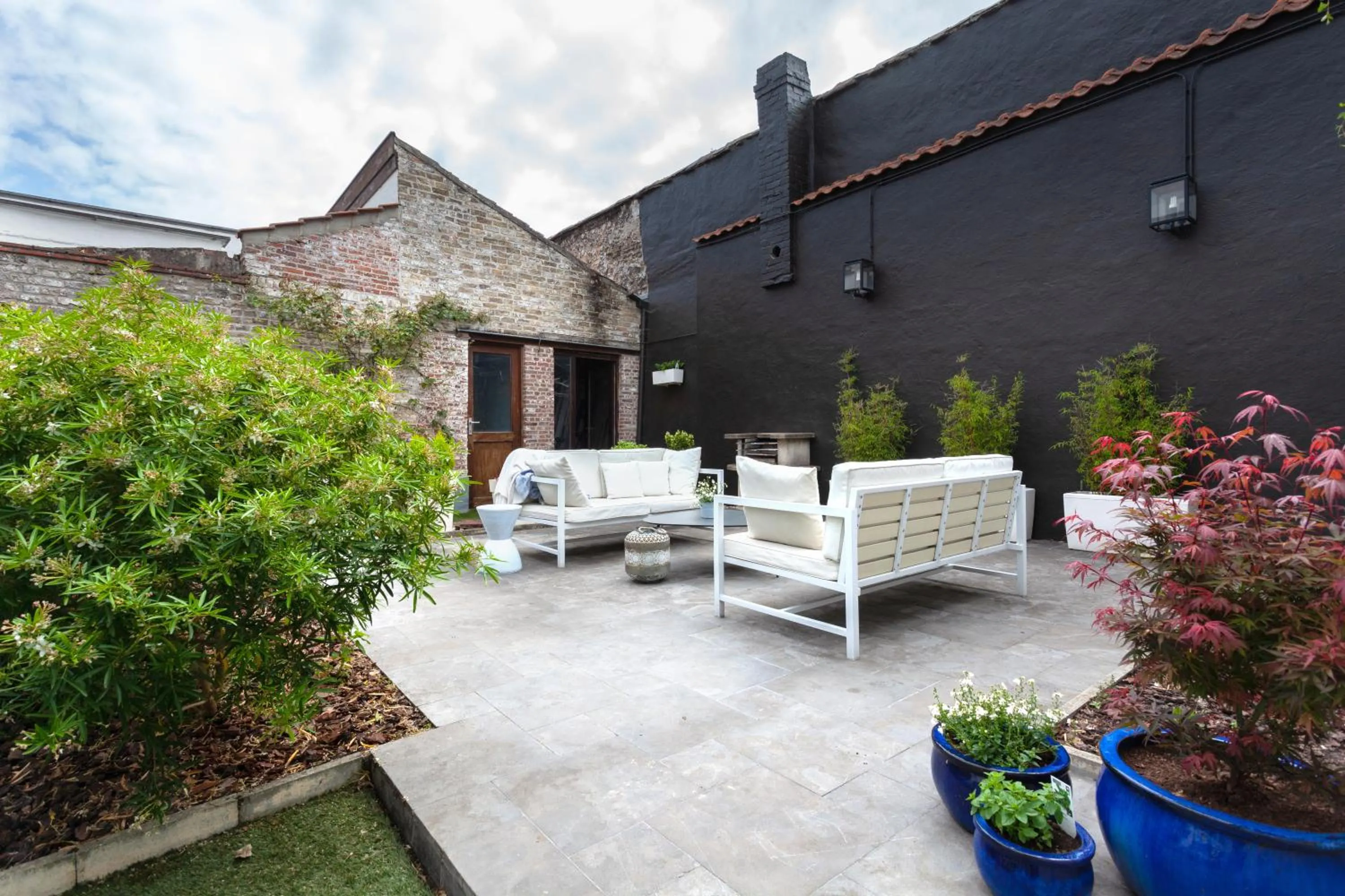 Patio in Boutique B&B The Townhouse