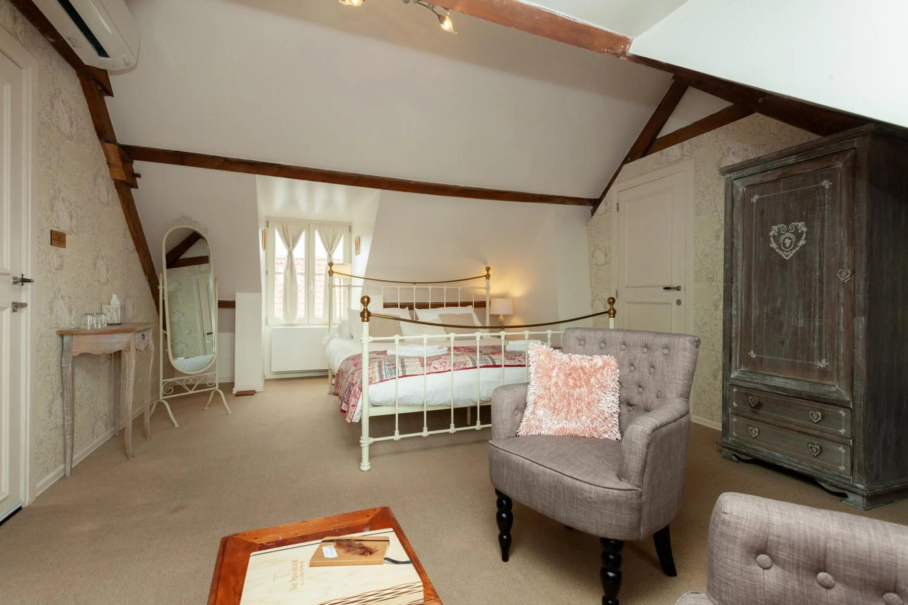 Bed in Boutique B&B The Townhouse