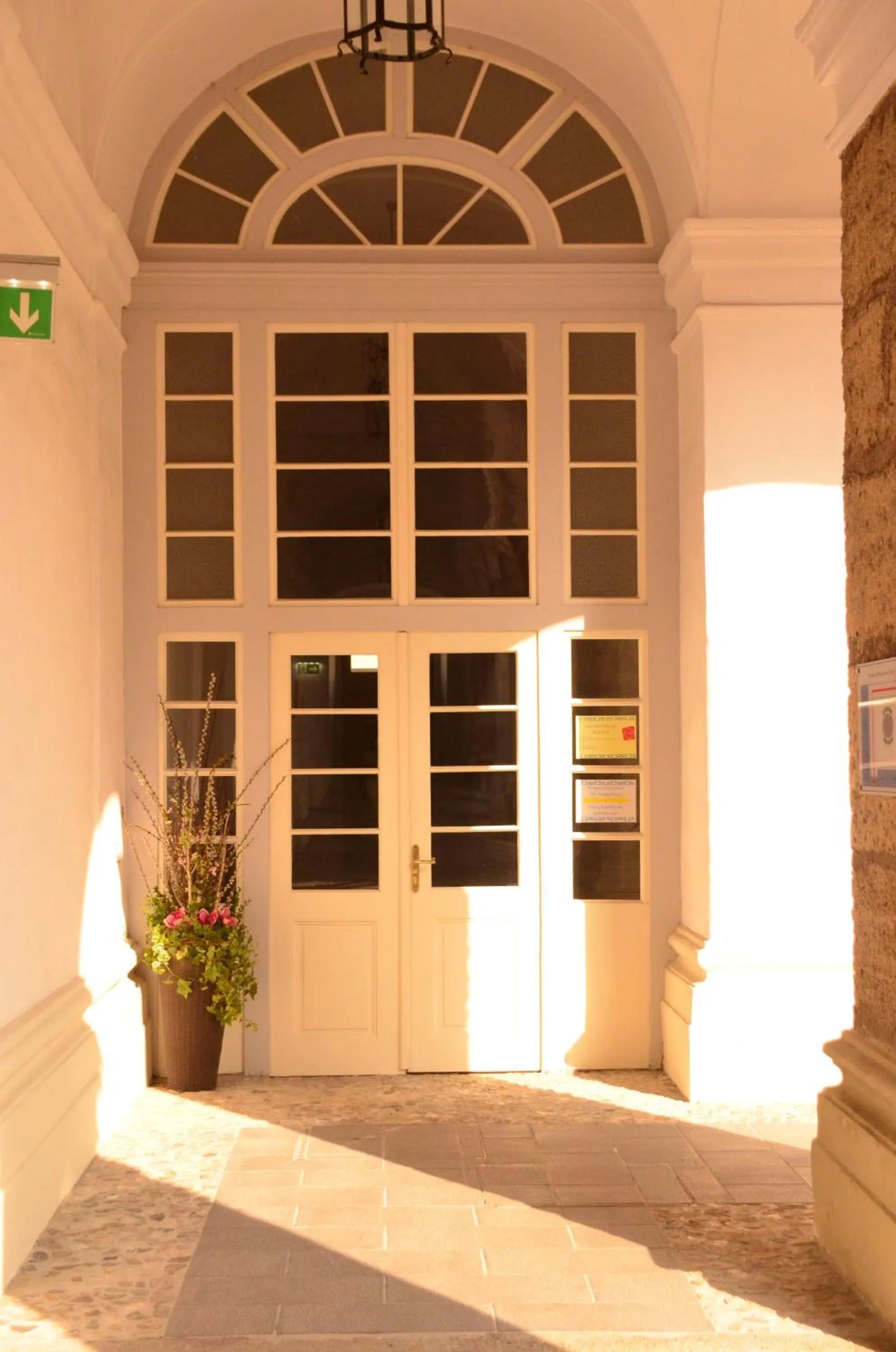 Patio in Gästehaus im Priesterseminar Salzburg