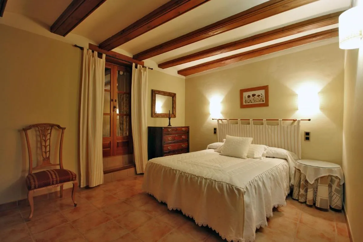 Bedroom, Bed in Apartamentos Santa Agueda