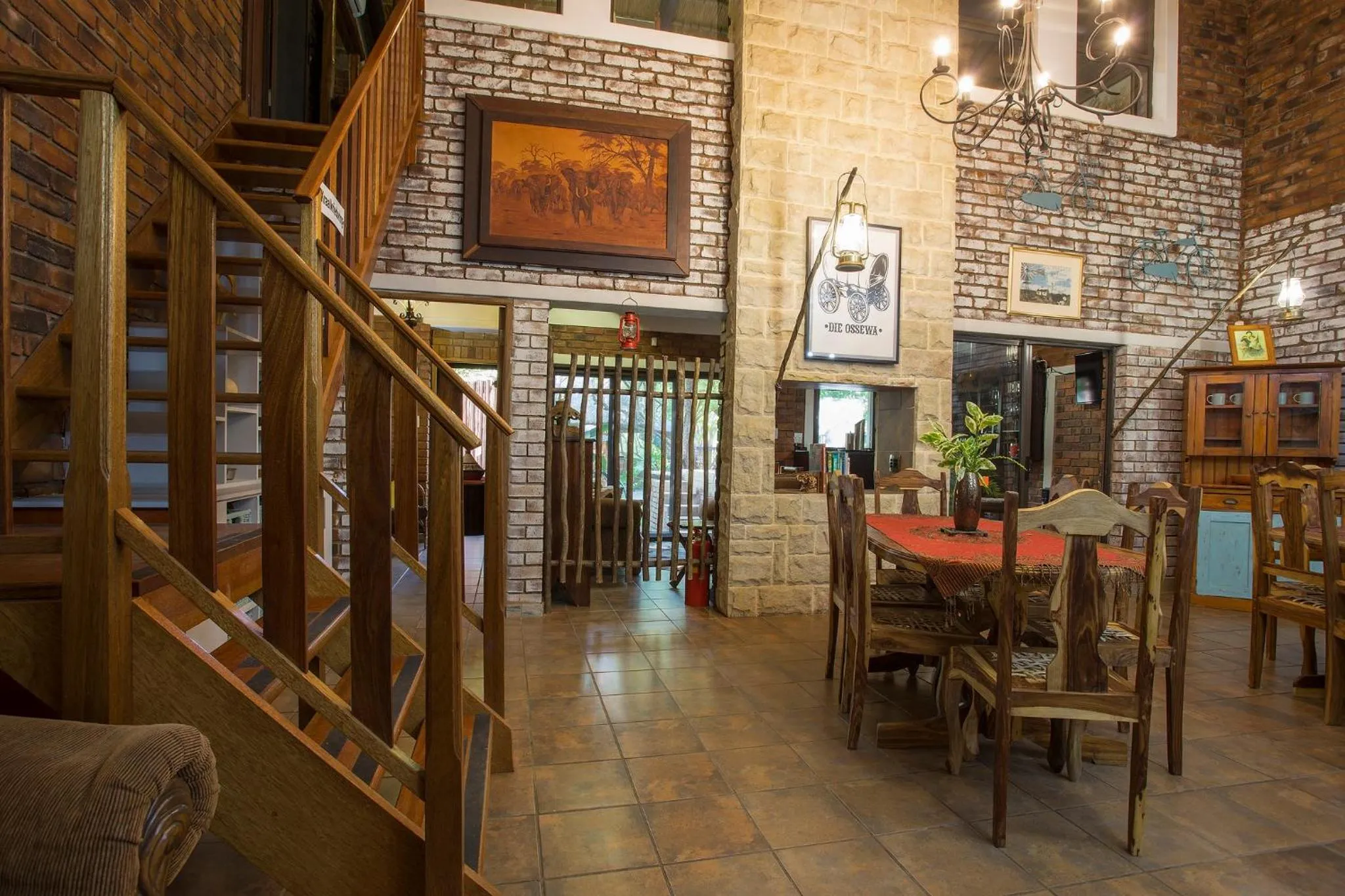 Dining area in Doringpoort Lodge