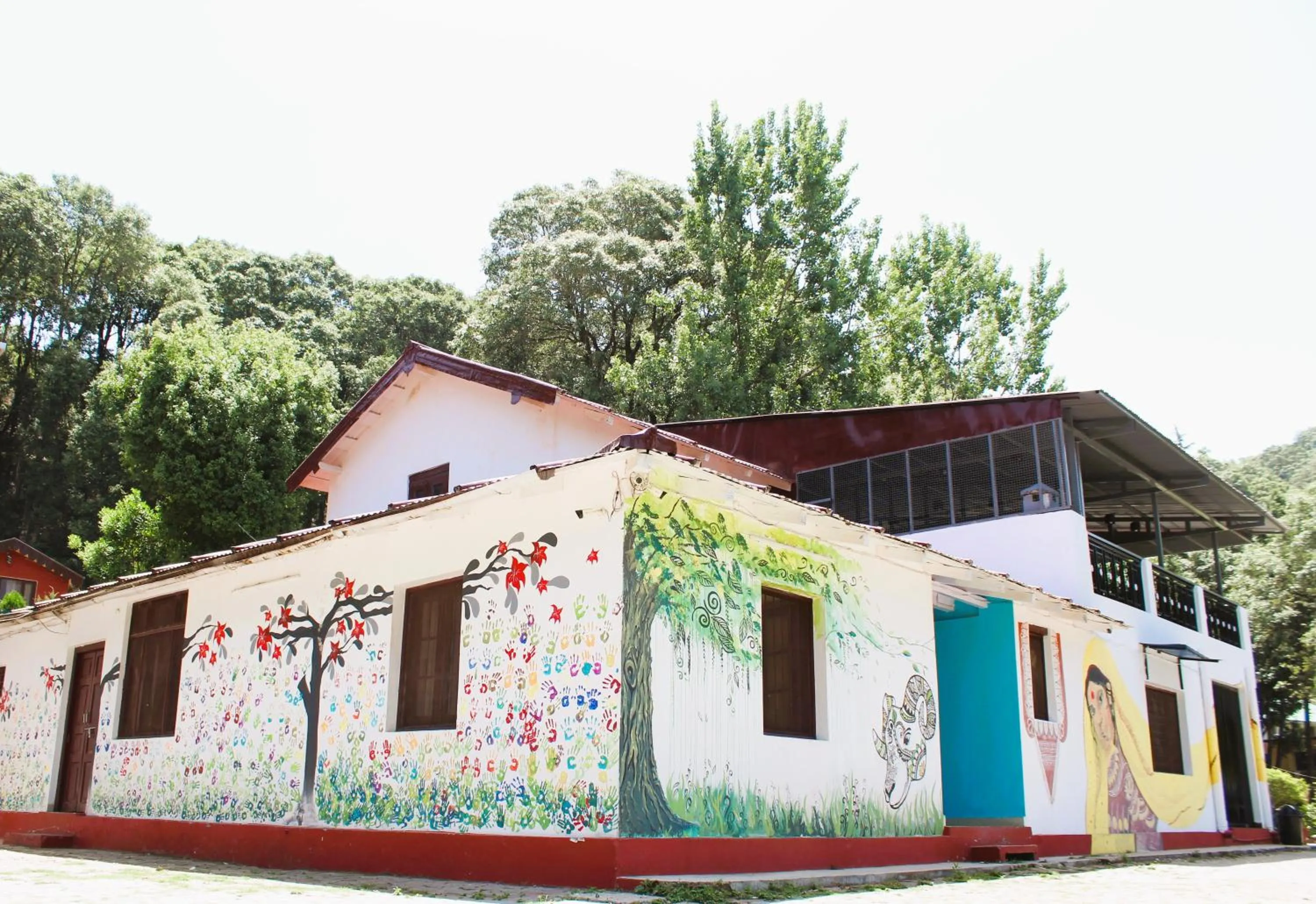 Property building in Windsor Cottages