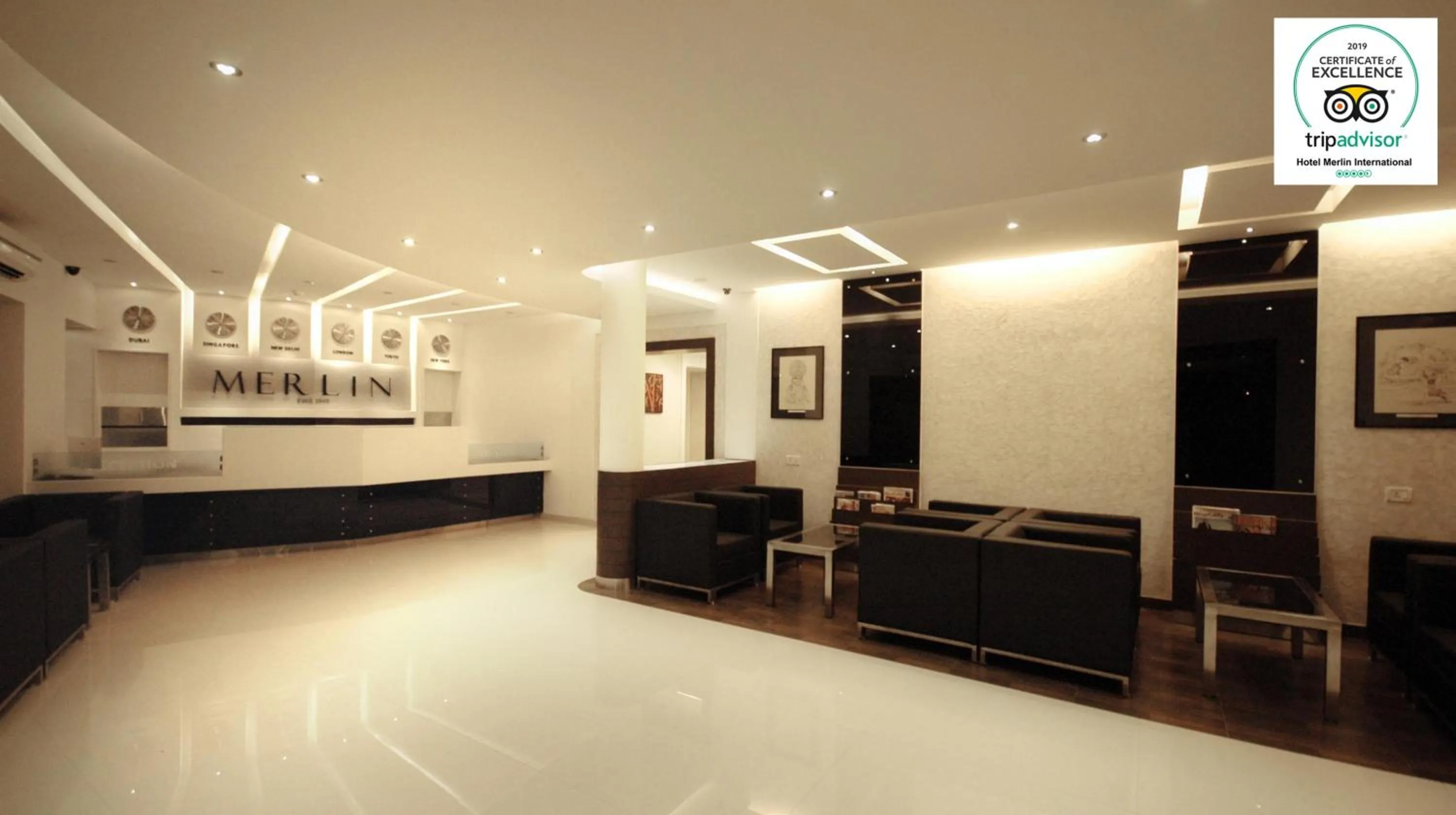 Lobby or reception in Hotel Merlin International