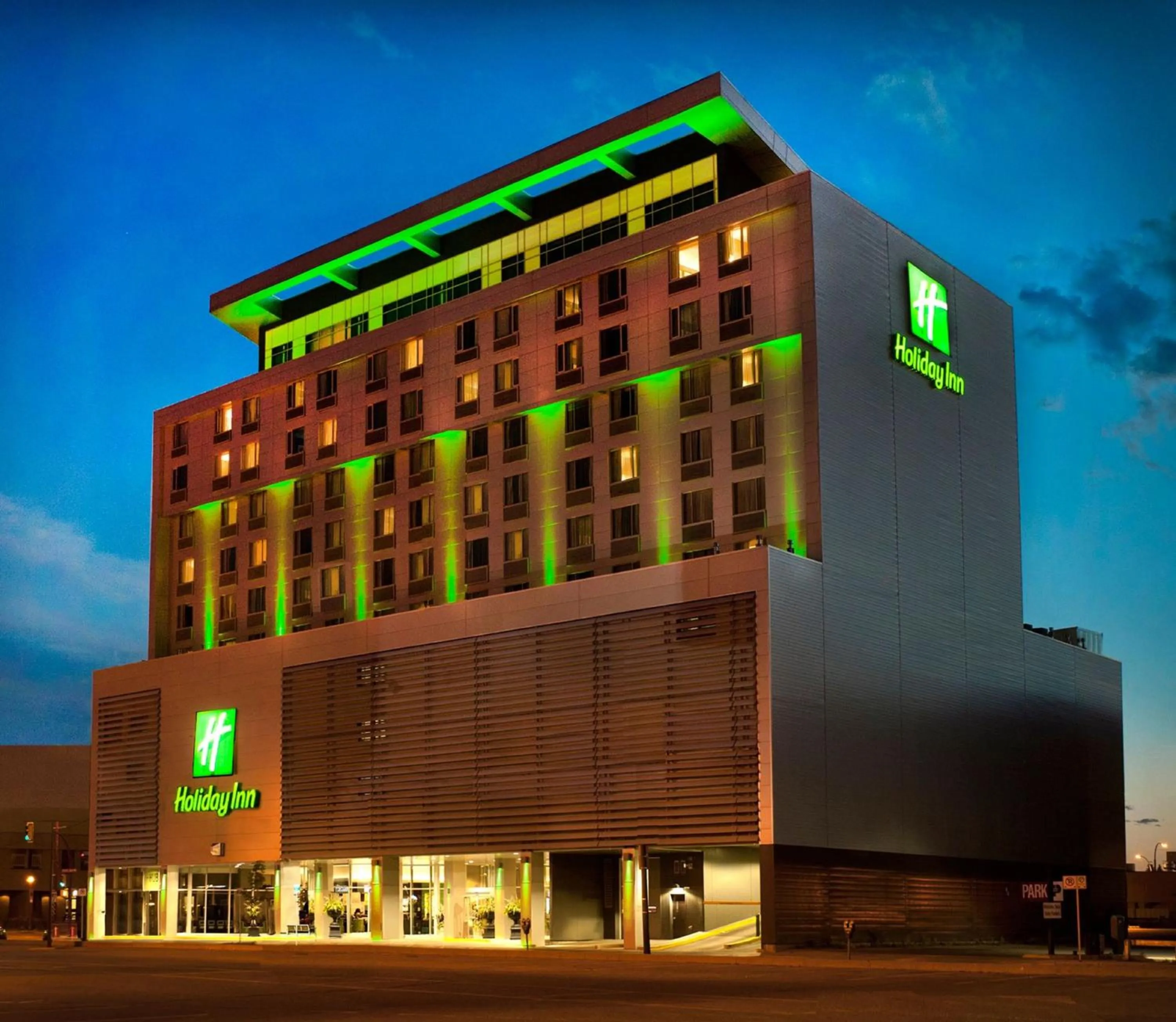 Property building in Holiday Inn Saskatoon Downtown by IHG
