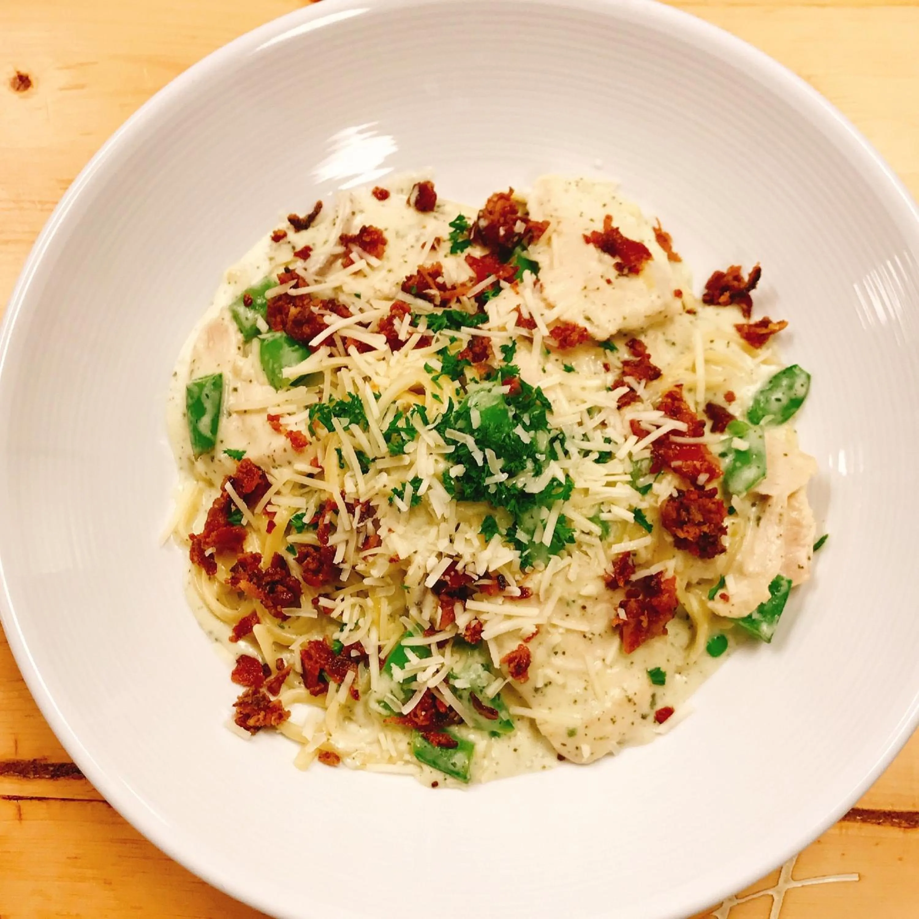 Restaurant/places to eat in Holiday Inn Saskatoon Downtown by IHG