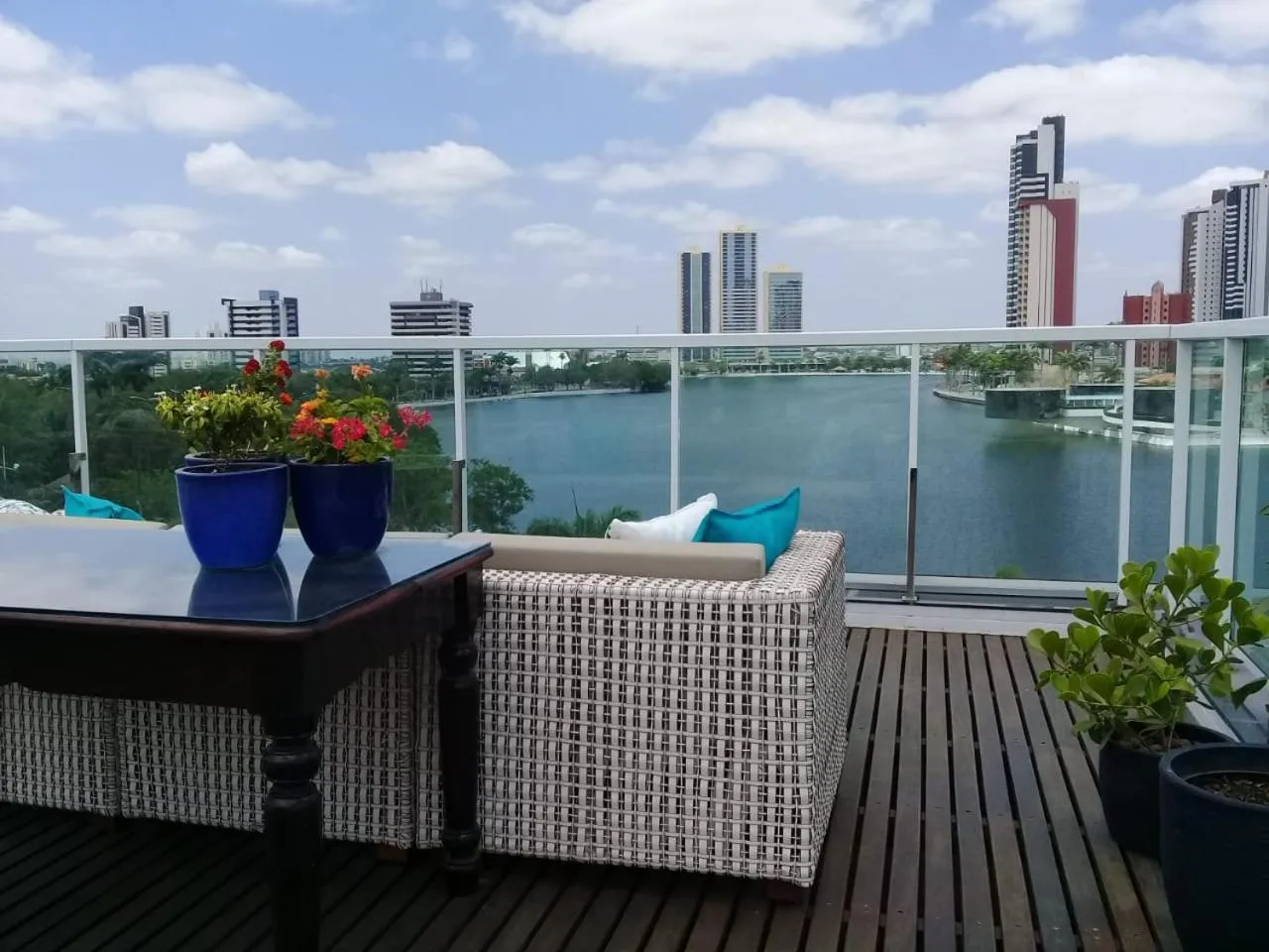 Seating area in Hotel Village Confort Campina Grande