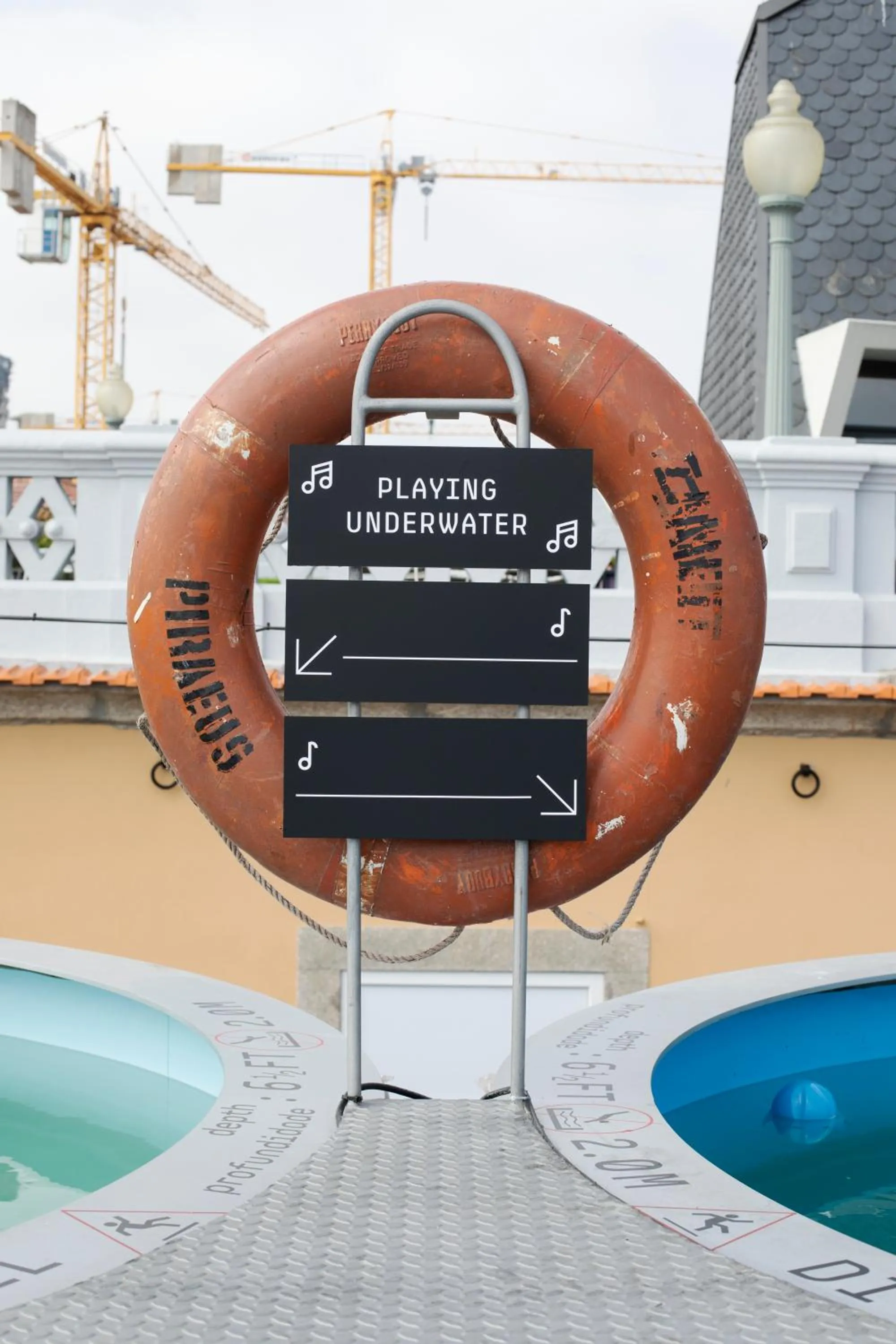Balcony/Terrace in Zero Box Lodge Porto