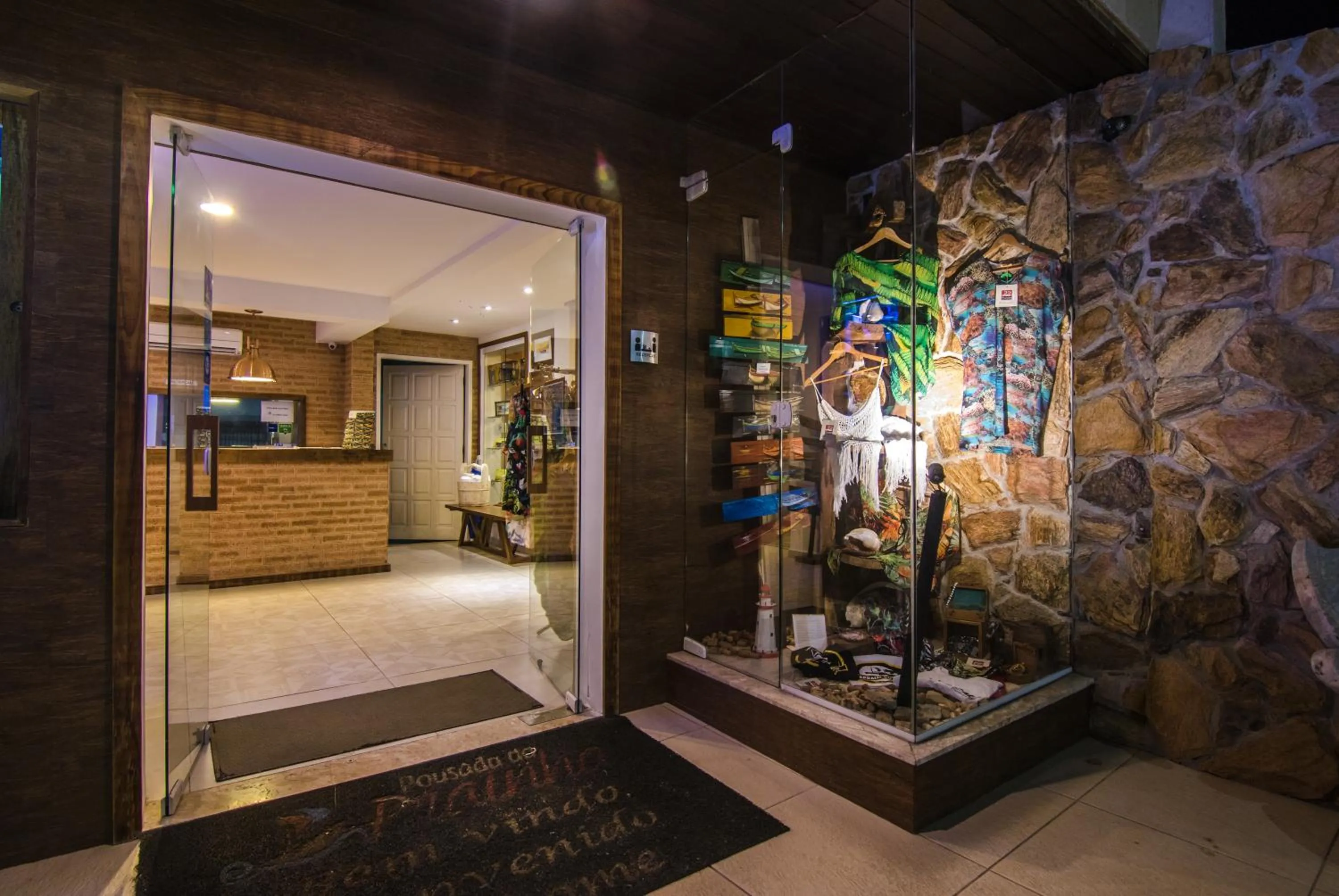 On-site shops in Pousada da Prainha