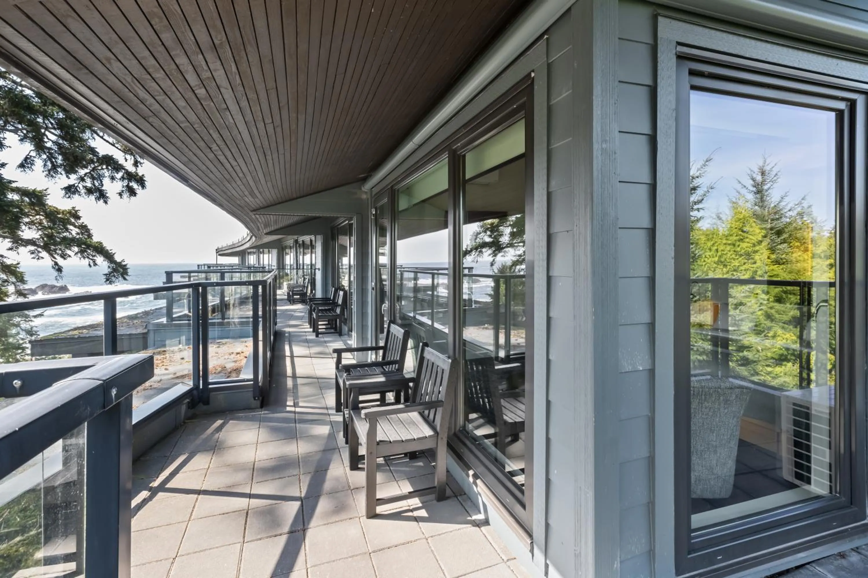 Black Rock Oceanfront Resort