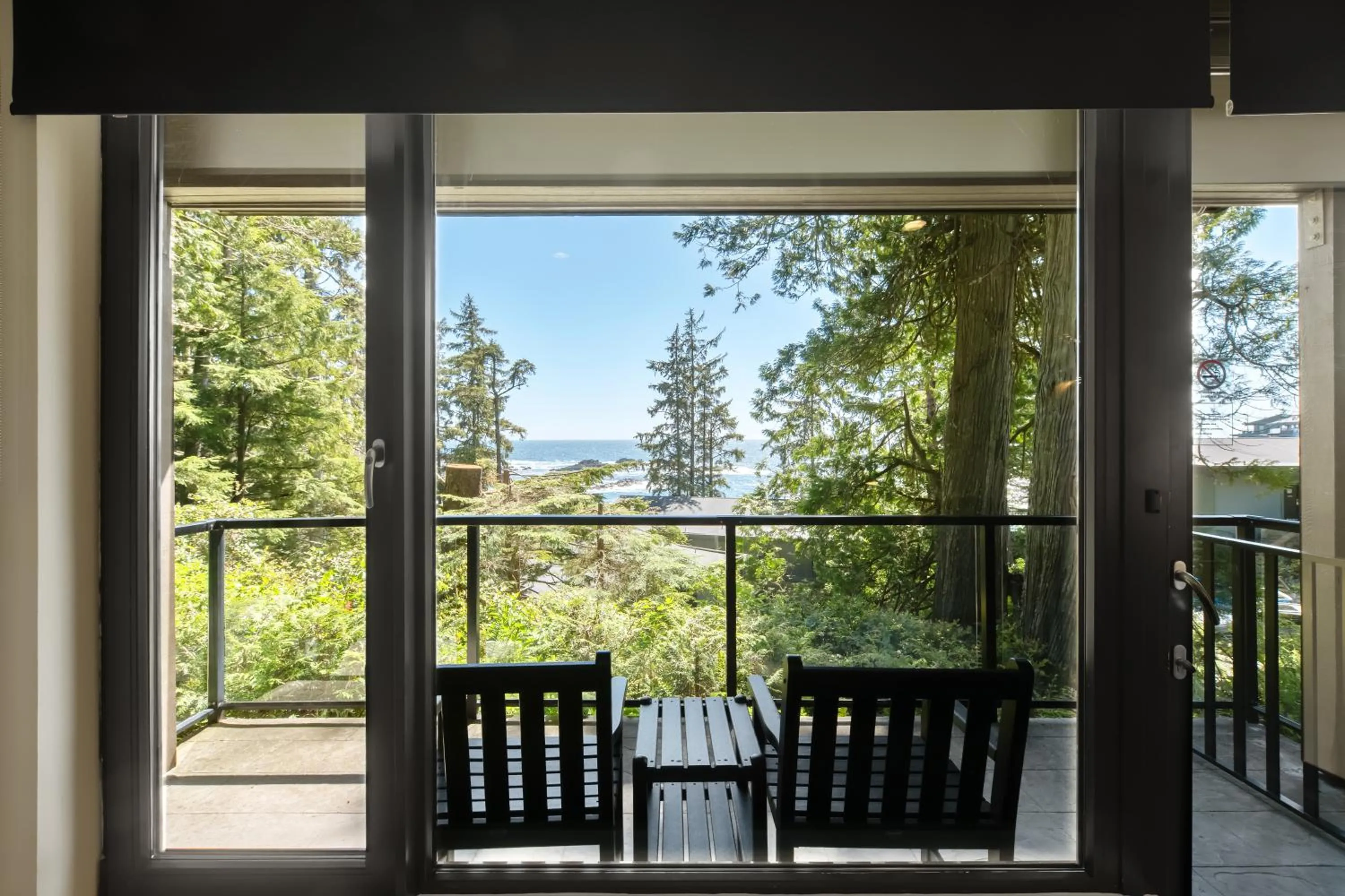 Black Rock Oceanfront Resort