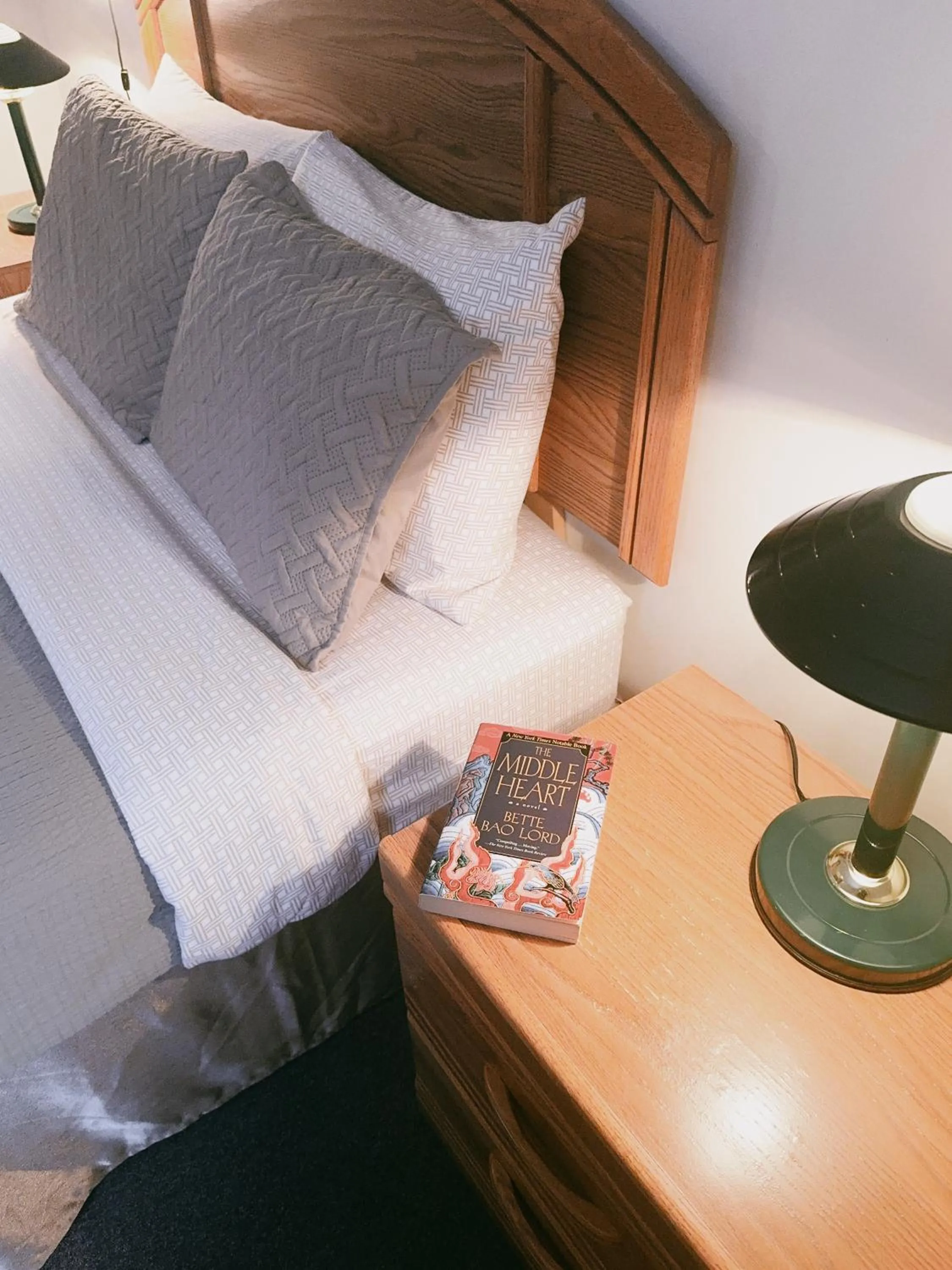 Bed in Alpine Meadows Lodge