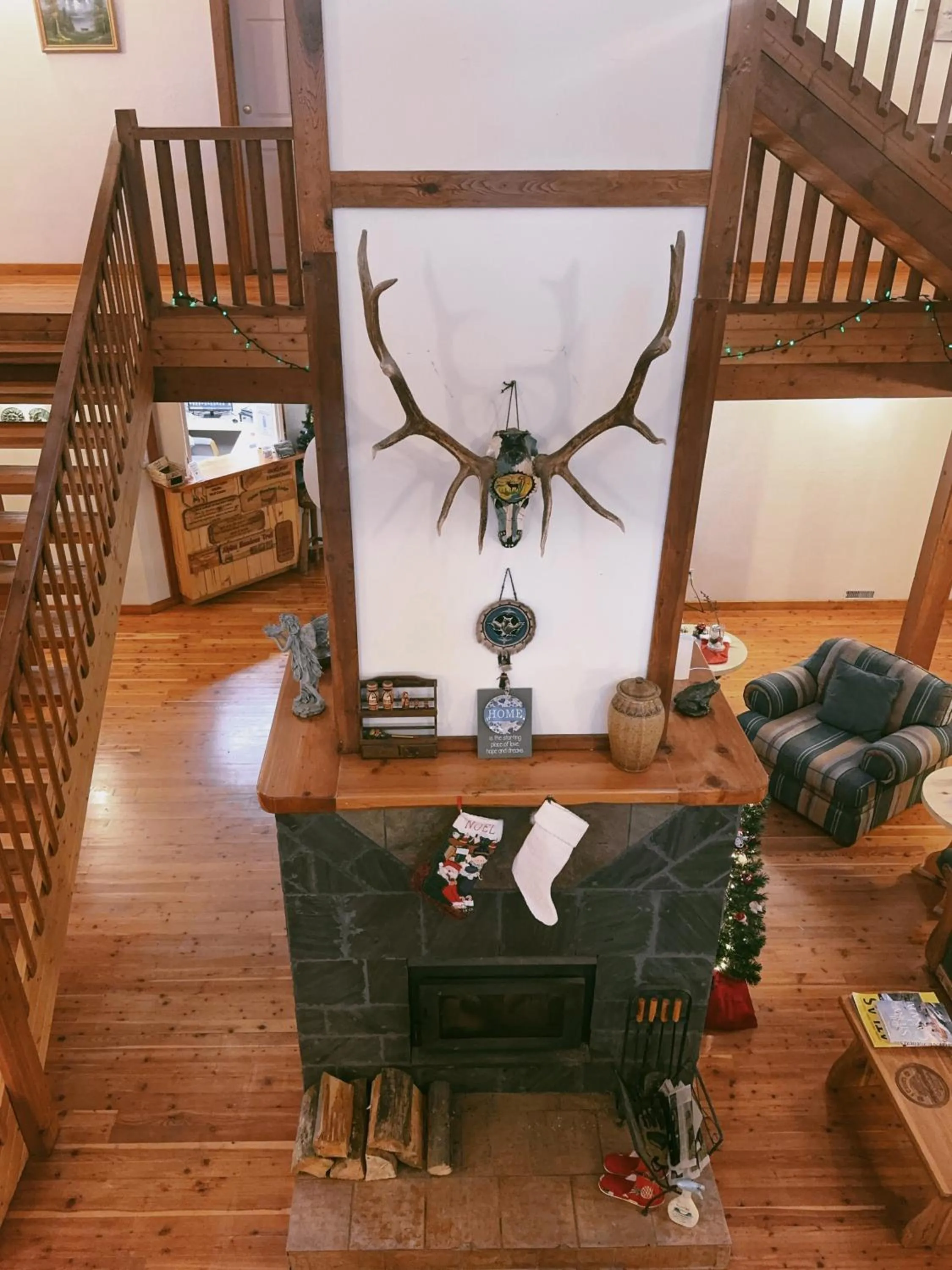 Living room in Alpine Meadows Lodge
