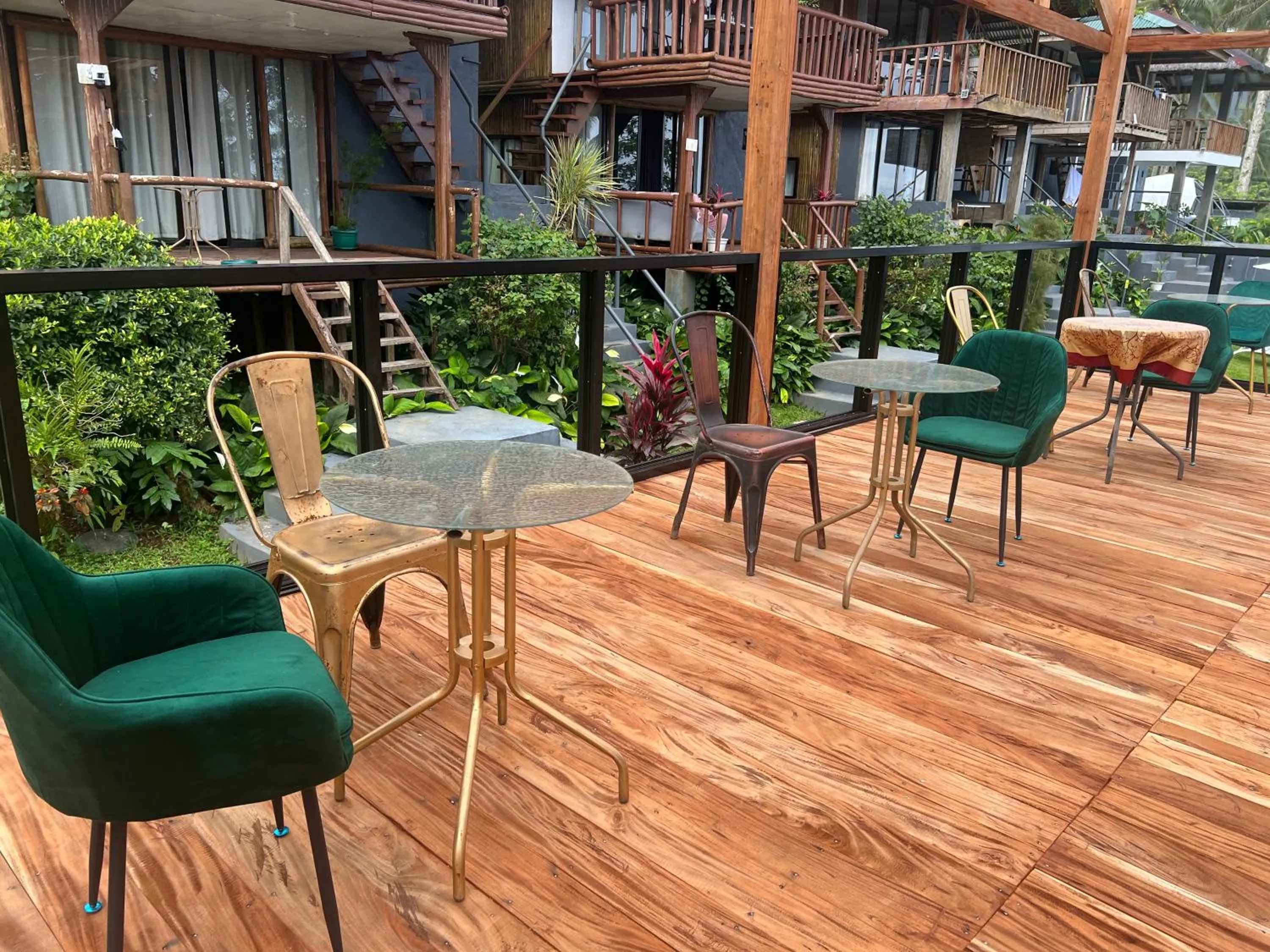 Patio in Bintana sa Paraiso Binunsaran