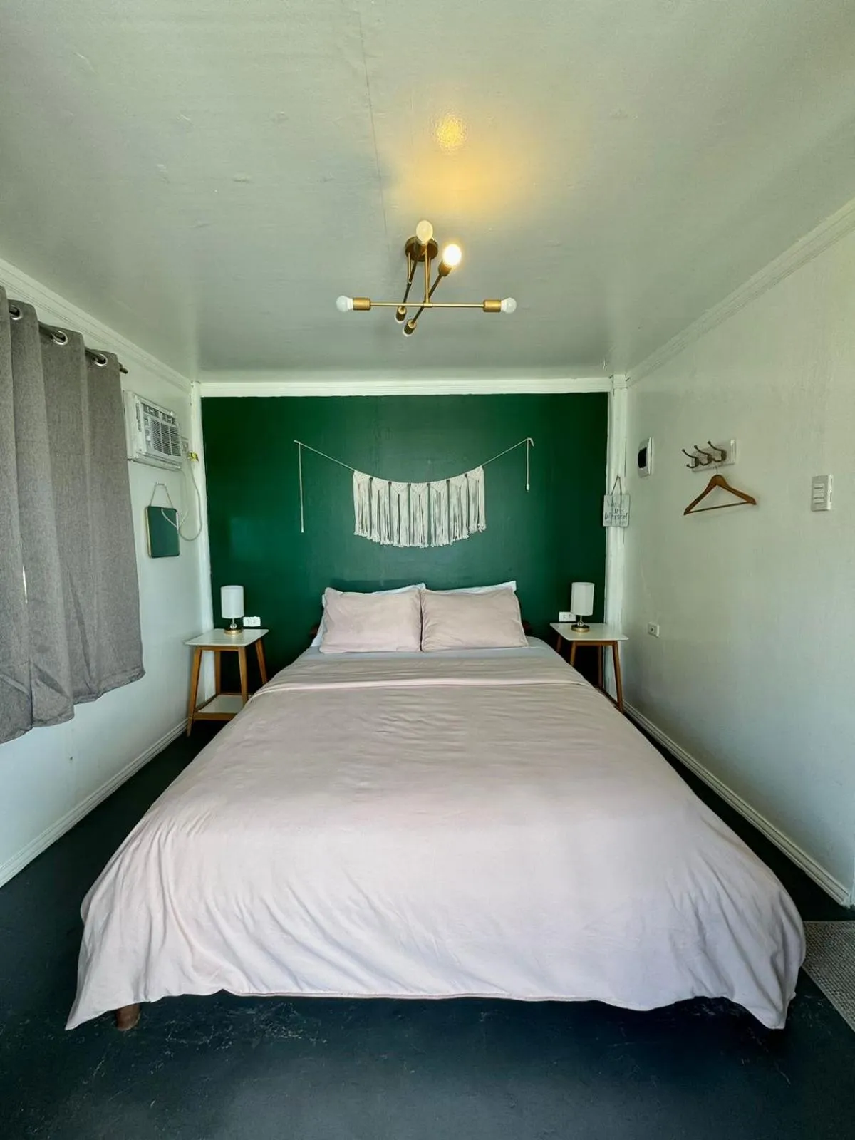 Bedroom, Bed in Bintana sa Paraiso Binunsaran