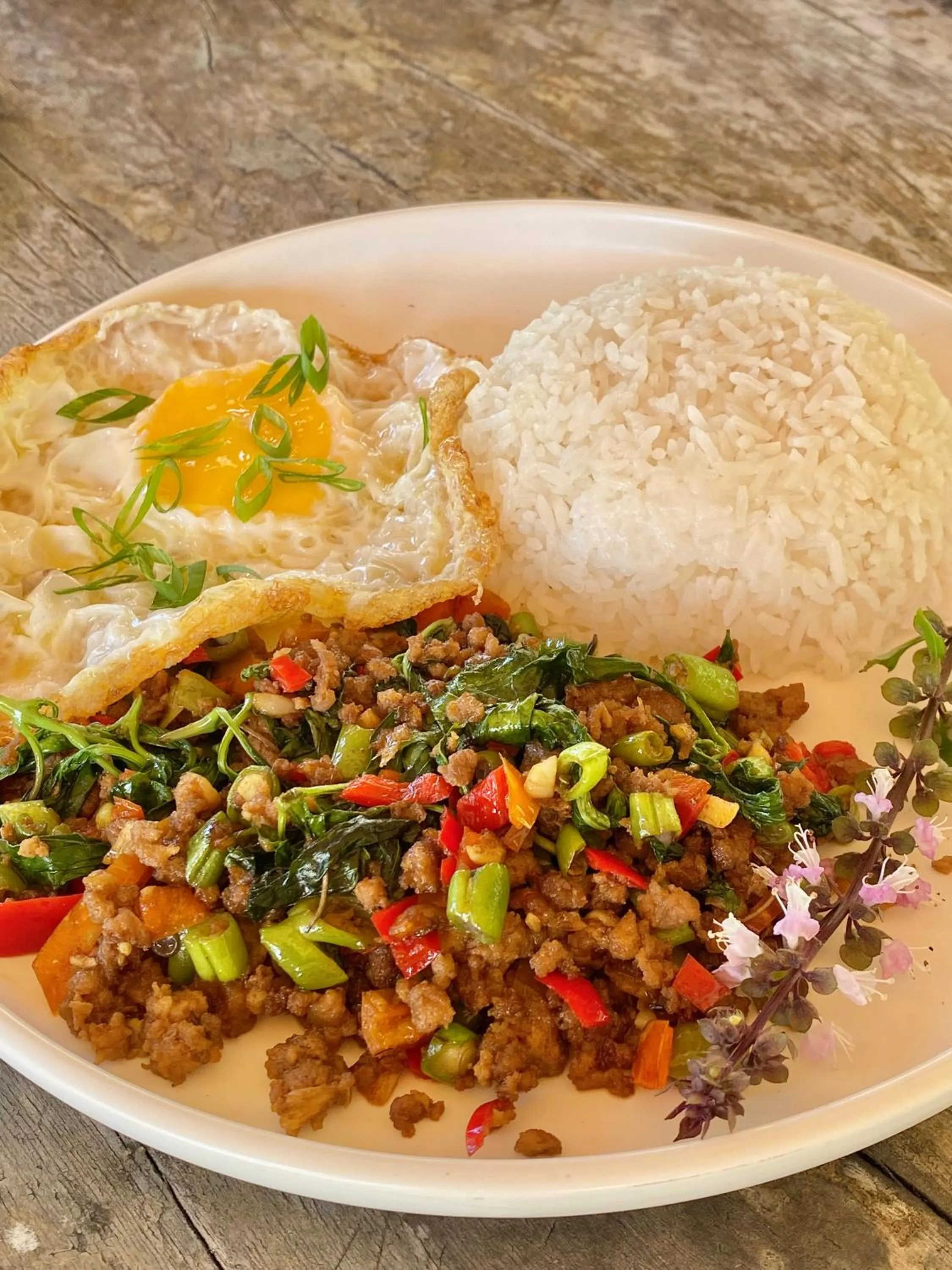 Food in Bintana sa Paraiso Binunsaran