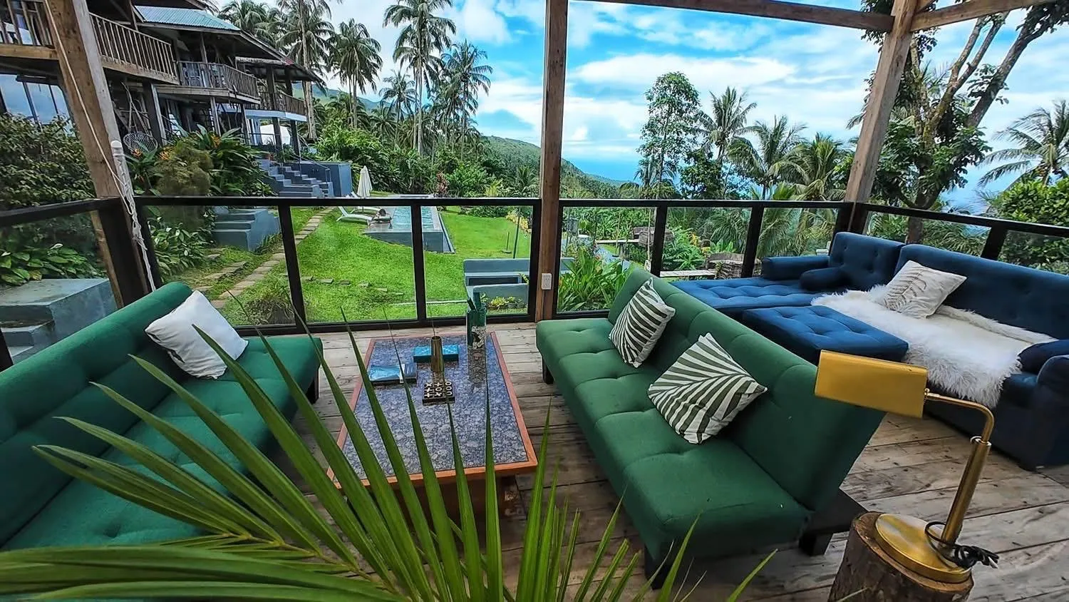 Seating area in Bintana sa Paraiso Binunsaran