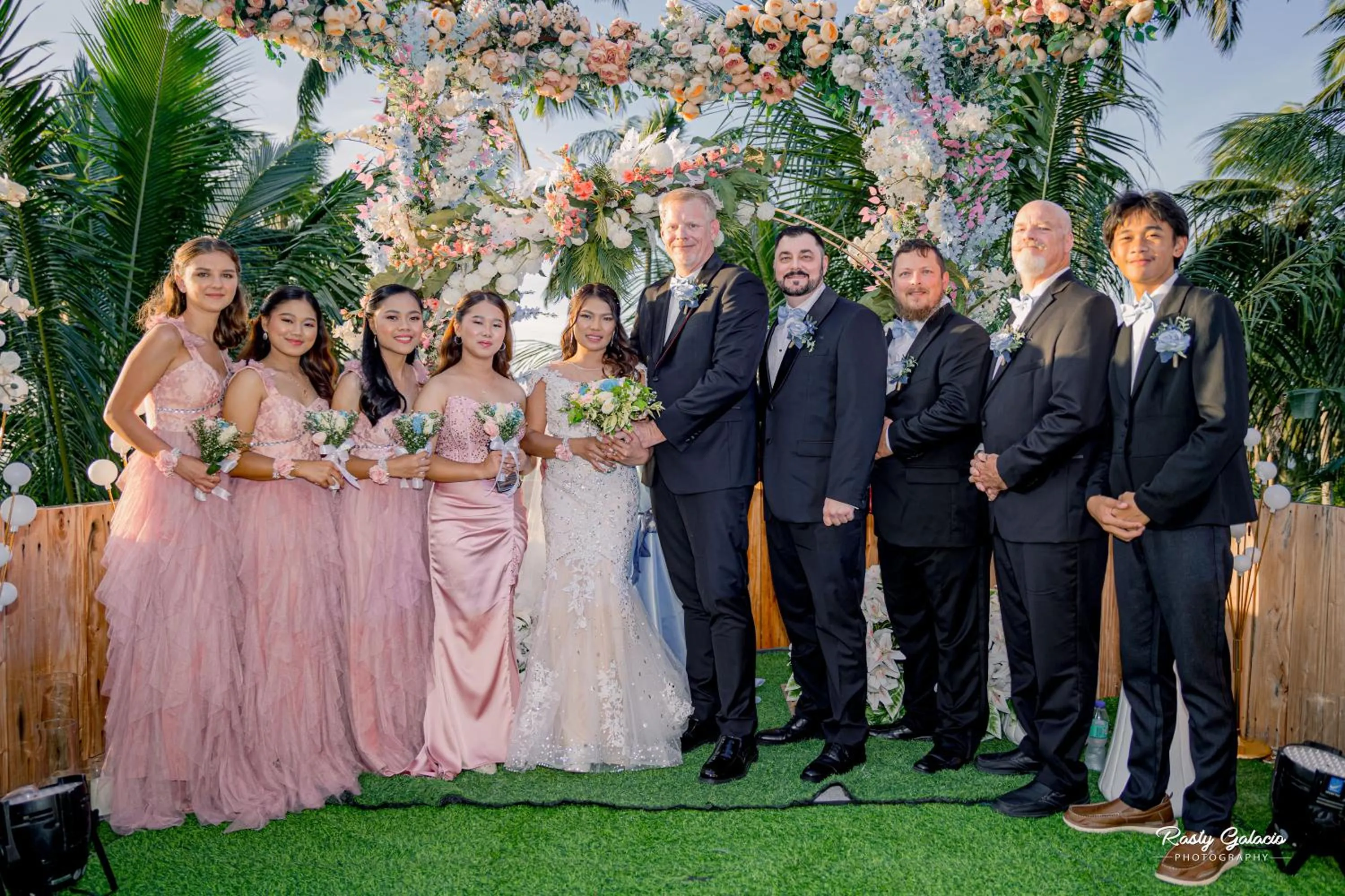 group of guests in Bintana sa Paraiso Binunsaran