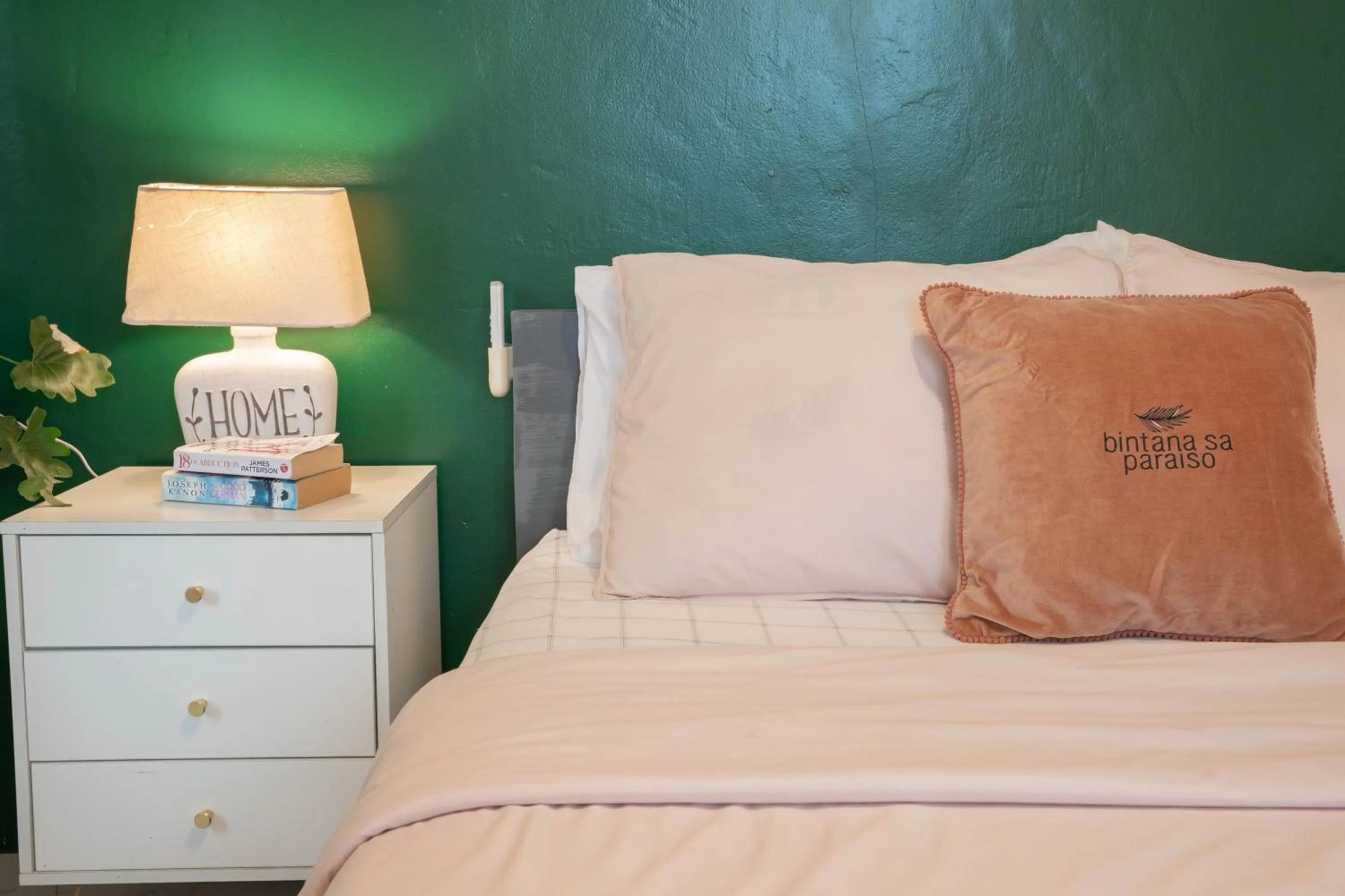 Bedroom, Bed in Bintana sa Paraiso Binunsaran