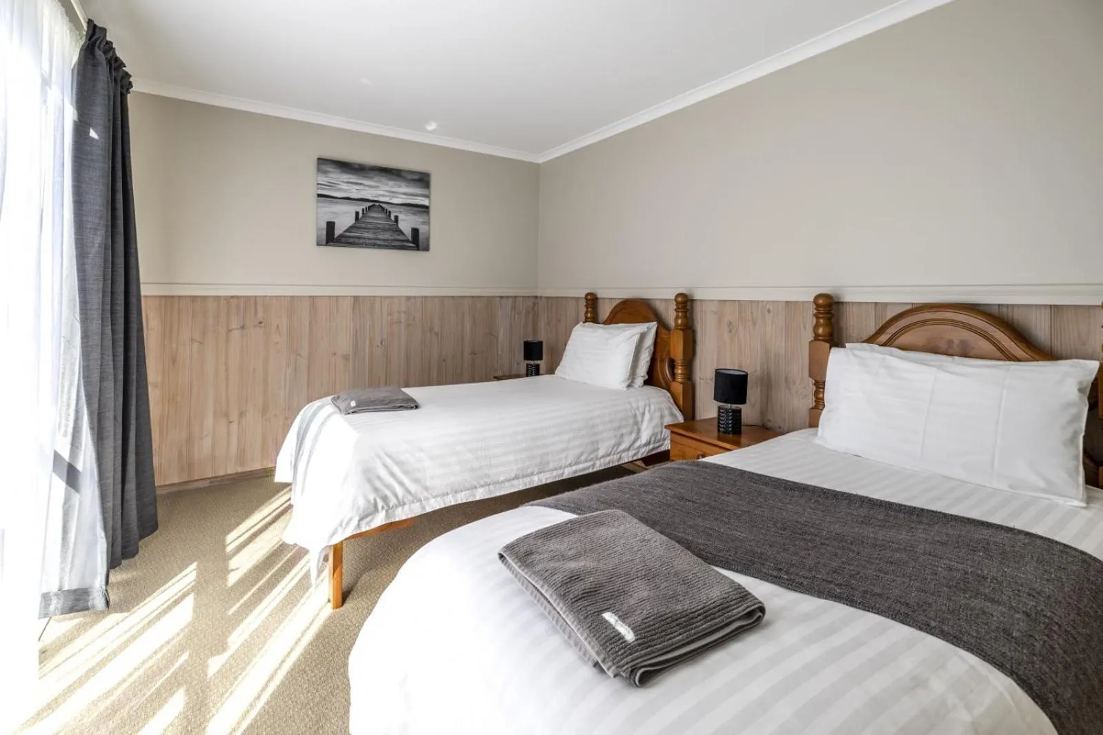 Bed in The Crays Accommodation