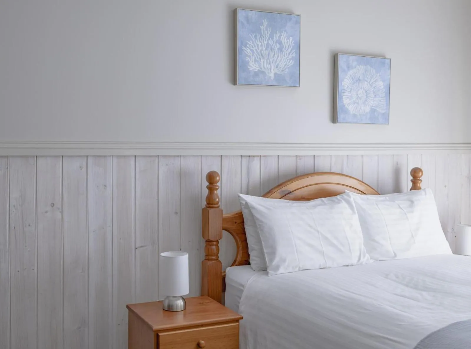 Bed in The Crays Accommodation