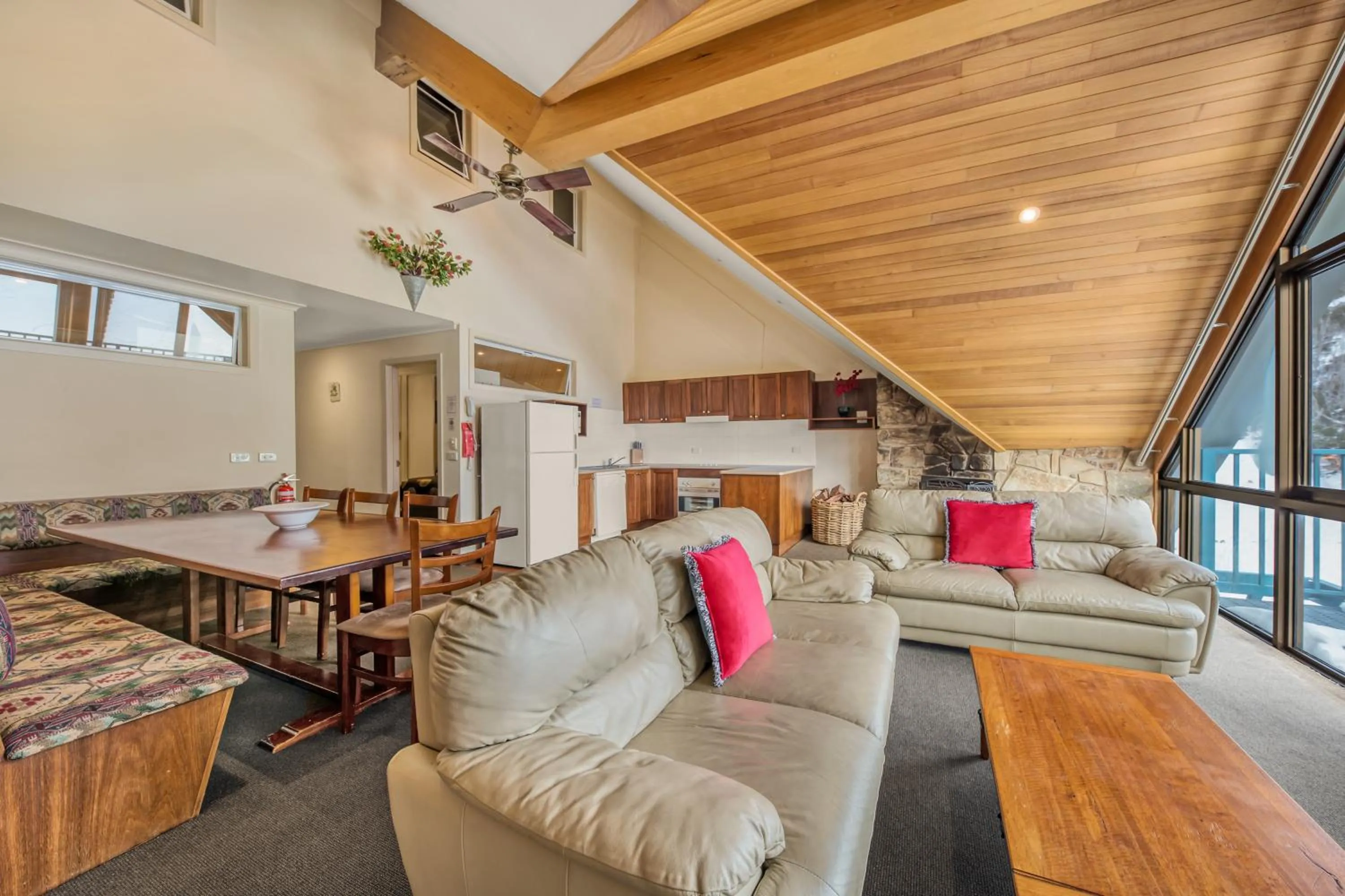 Living room in Falls Creek Country Club