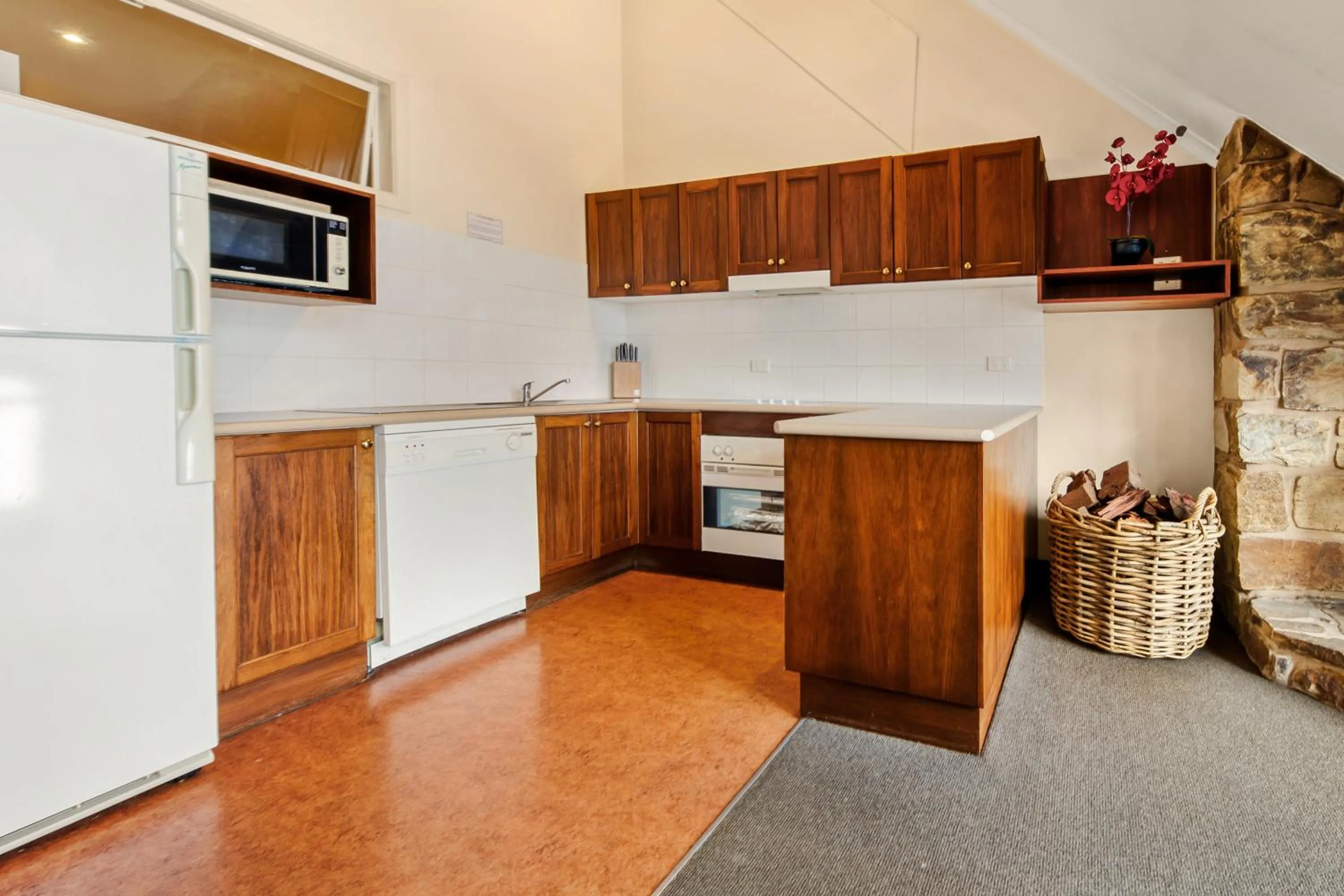 Kitchen or kitchenette in Falls Creek Country Club