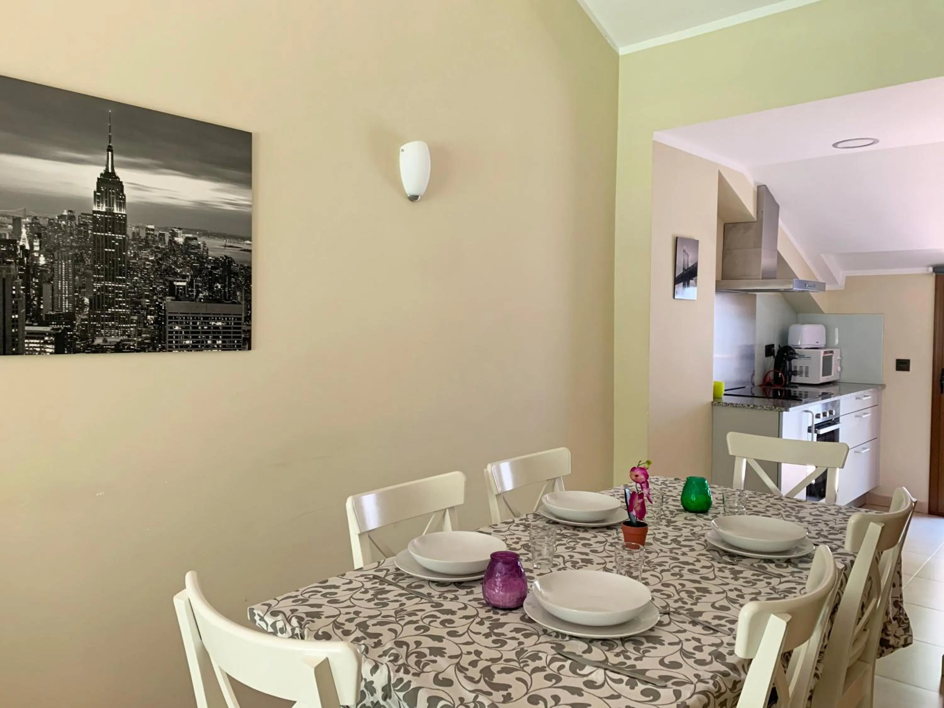 Kitchen or kitchenette in Apartamentos Llorts Ordino 3000