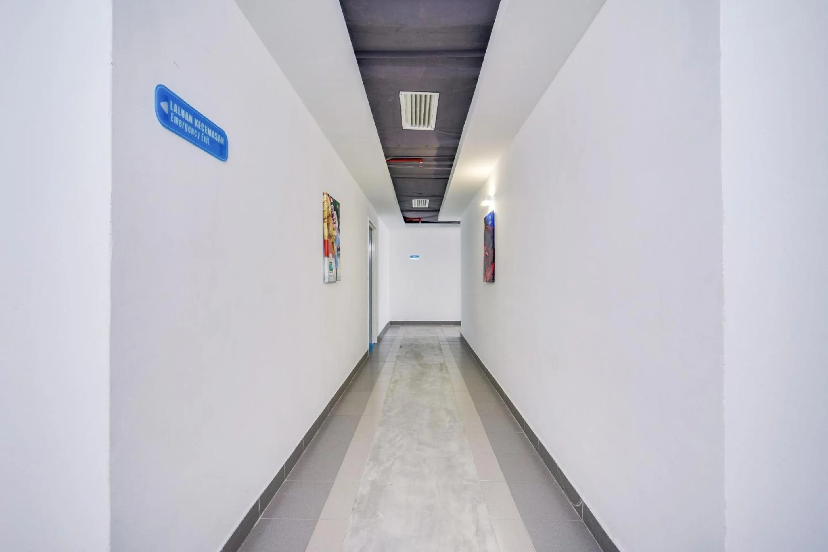 Lobby or reception in Kuala Melaka Inn