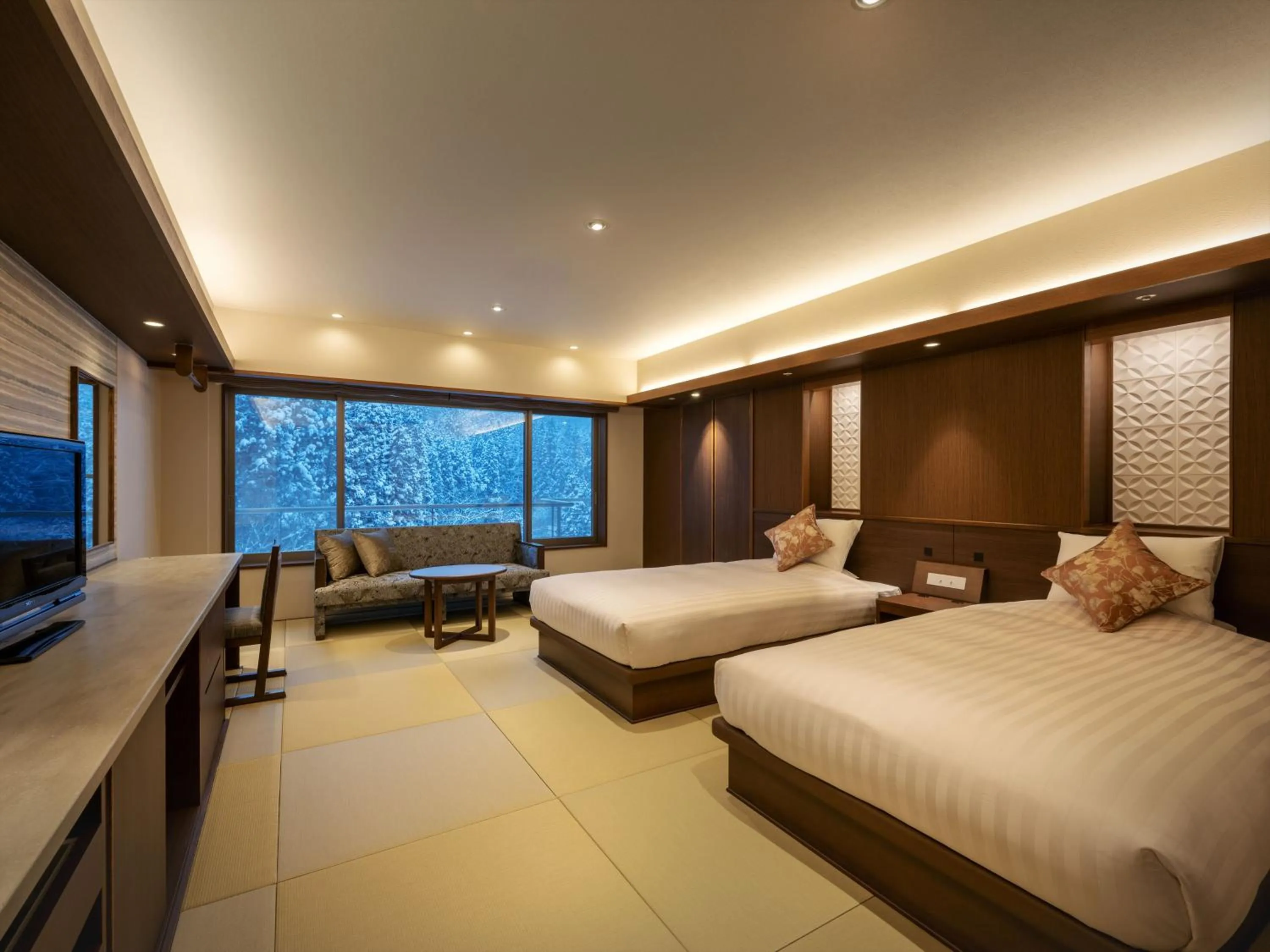 Photo of the whole room, Bed in Zao Shiki no Hotel