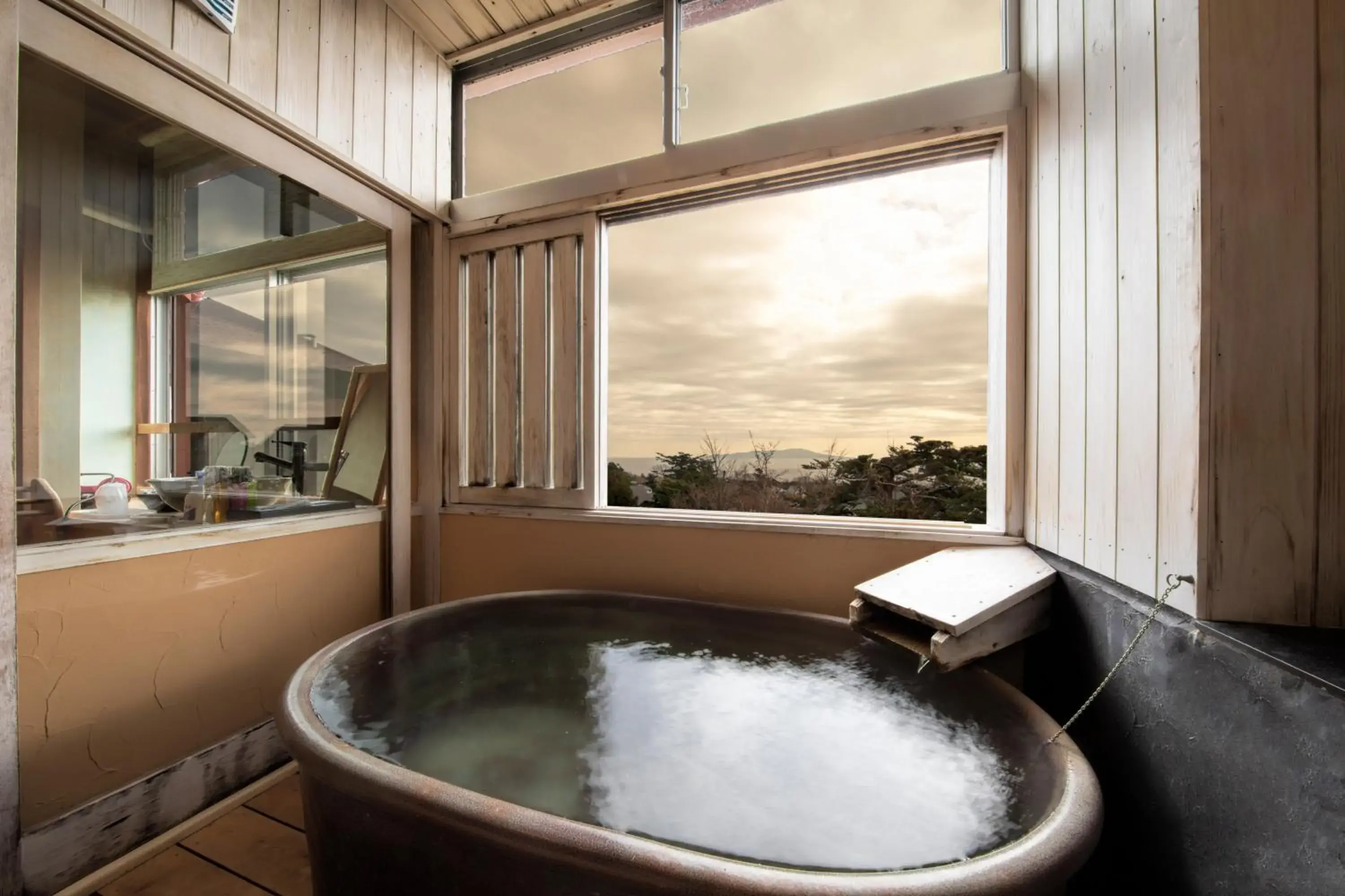 Japanese-Style Standard Room with Open-Air Bath - Non-Smoking in 伊豆高原の隠れ宿Syuhari守破離 Japanese-Style Standard Room with Open-Air Bath - Non-Smoking in 伊豆高原の隠れ宿Syuhari守破離