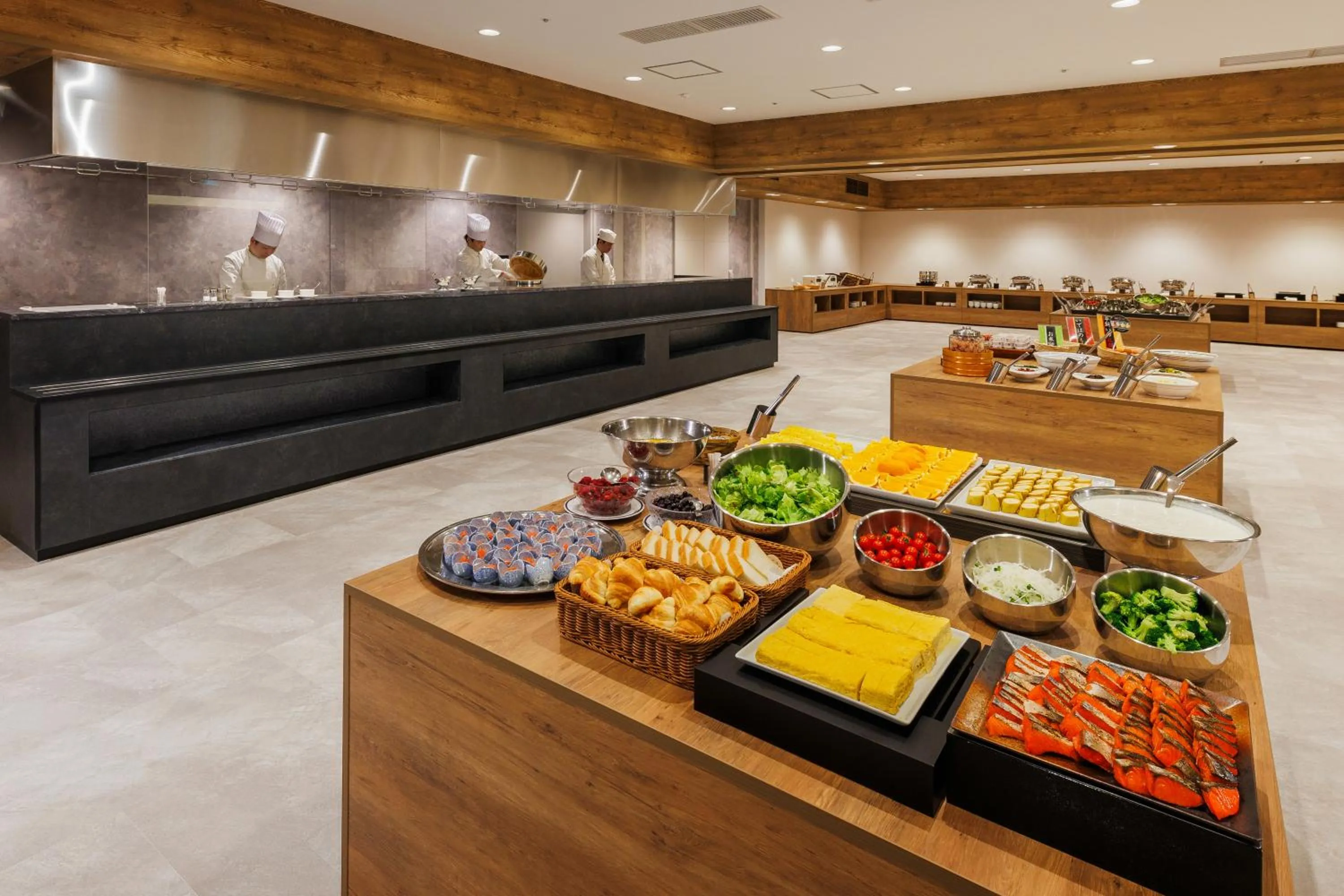 Breakfast in Tendo Hotel