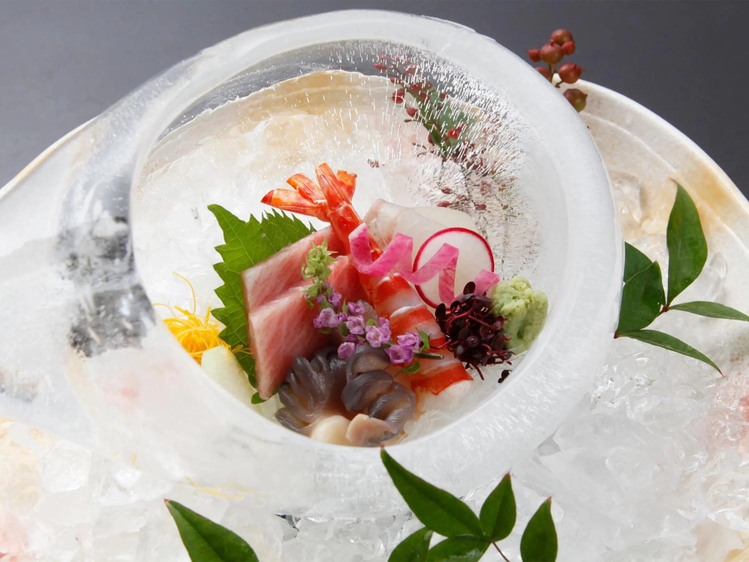 Food and drinks in Tendo Hotel