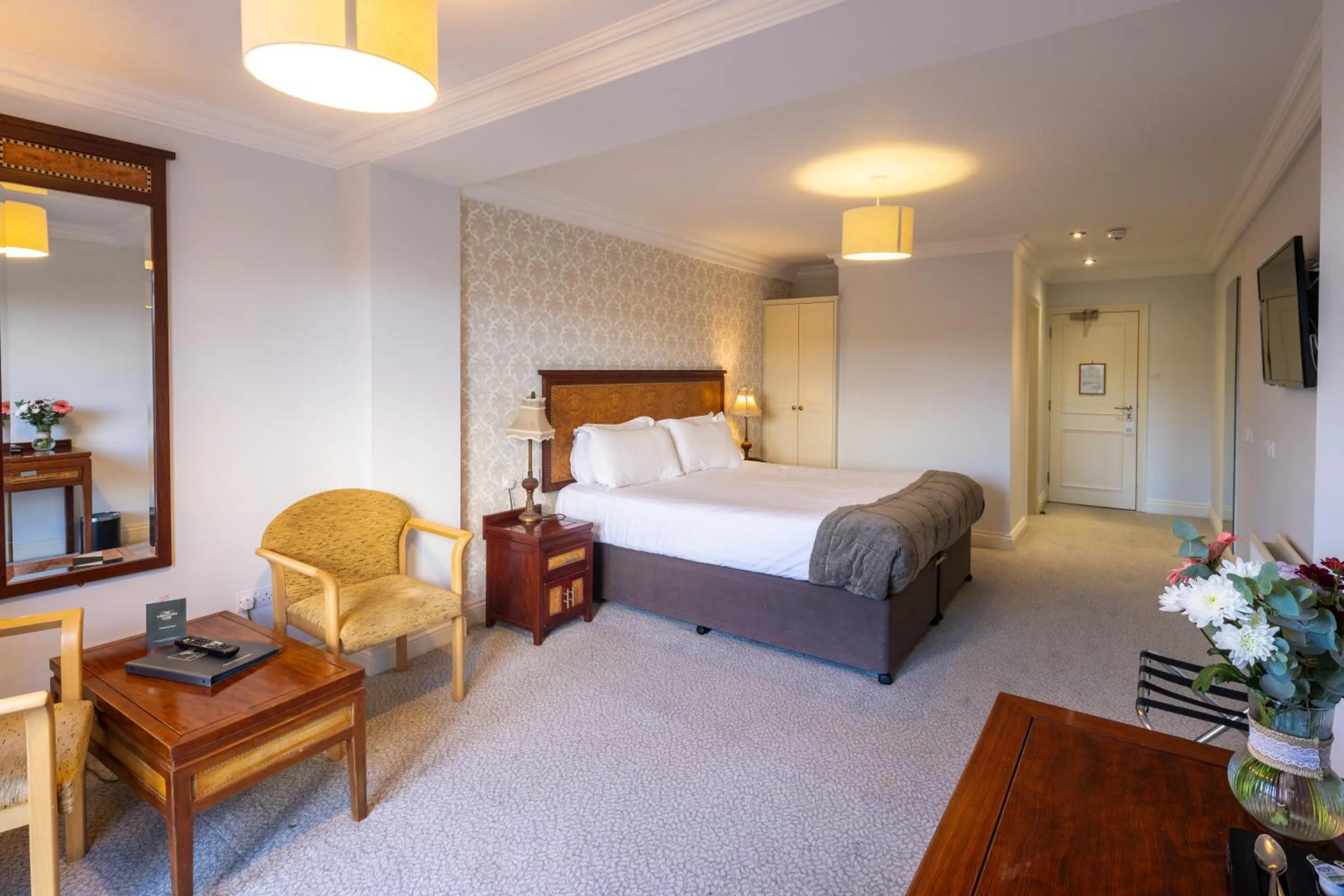 Bedroom, Bed in West Cork Hotel