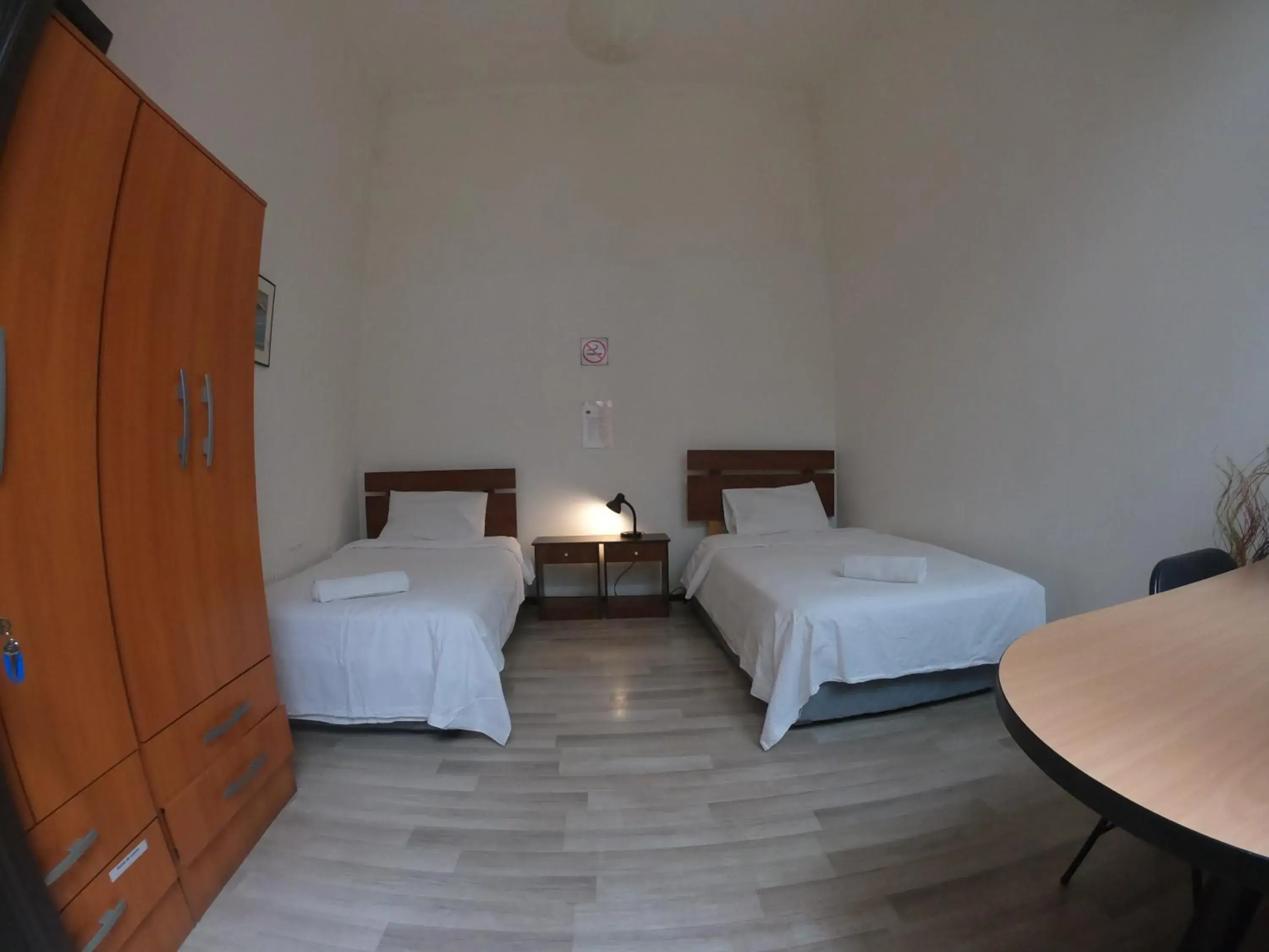 Twin Room - single occupancy in Volta Inn Hostel Twin Room - single occupancy in Volta Inn Hostel