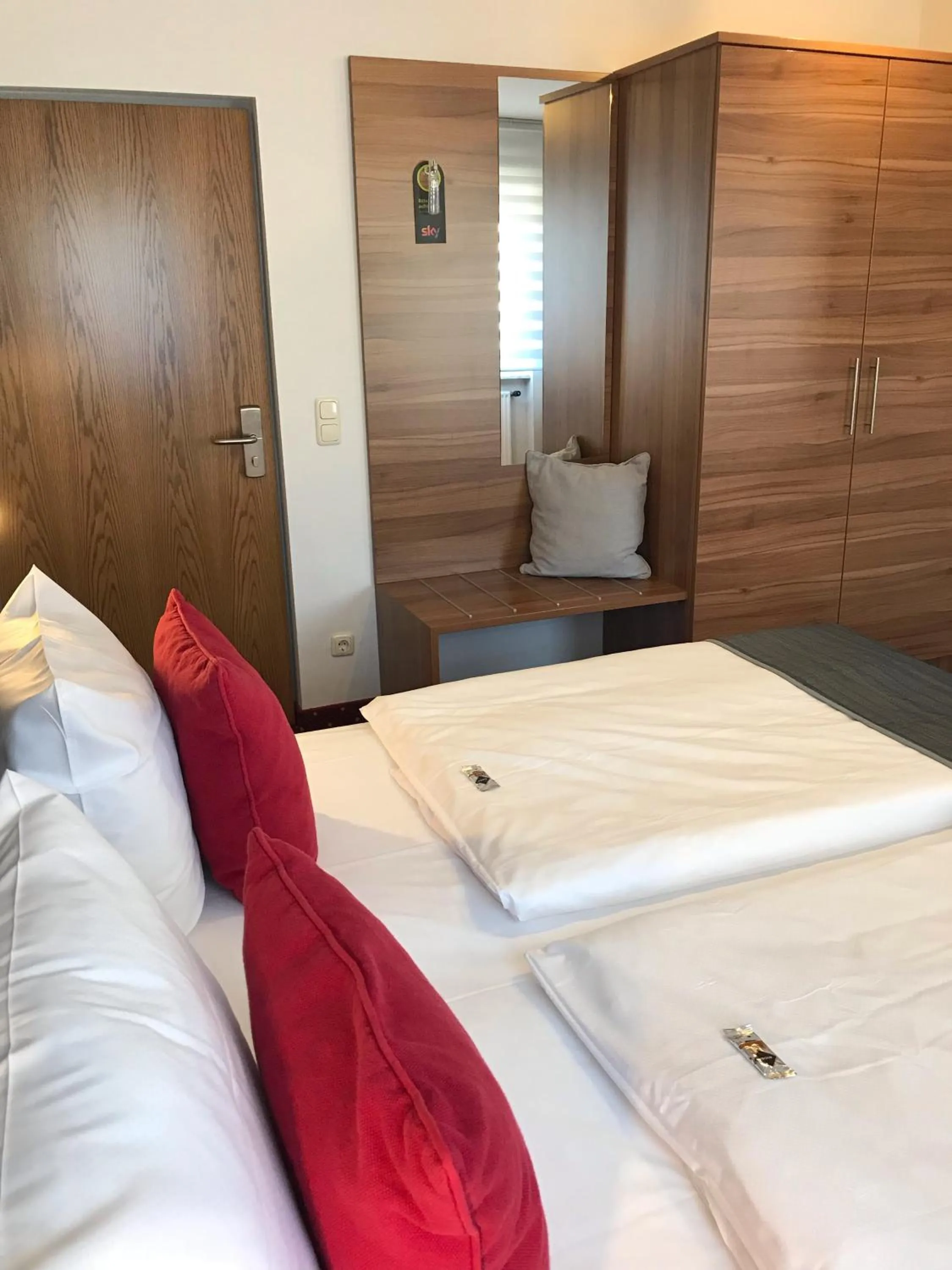 Photo of the whole room, Bed in Hotel Rose