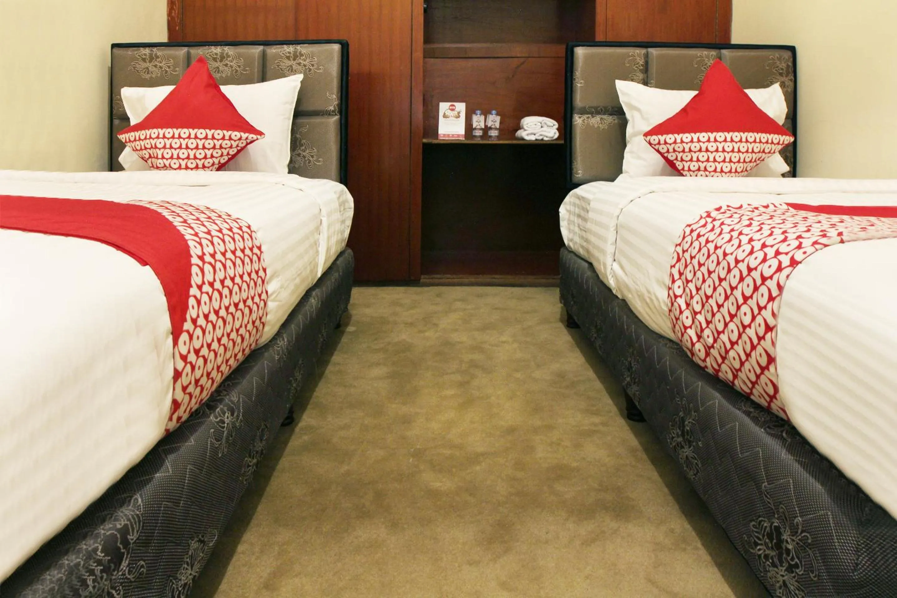 Bedroom in OYO 146 Menteng Residence