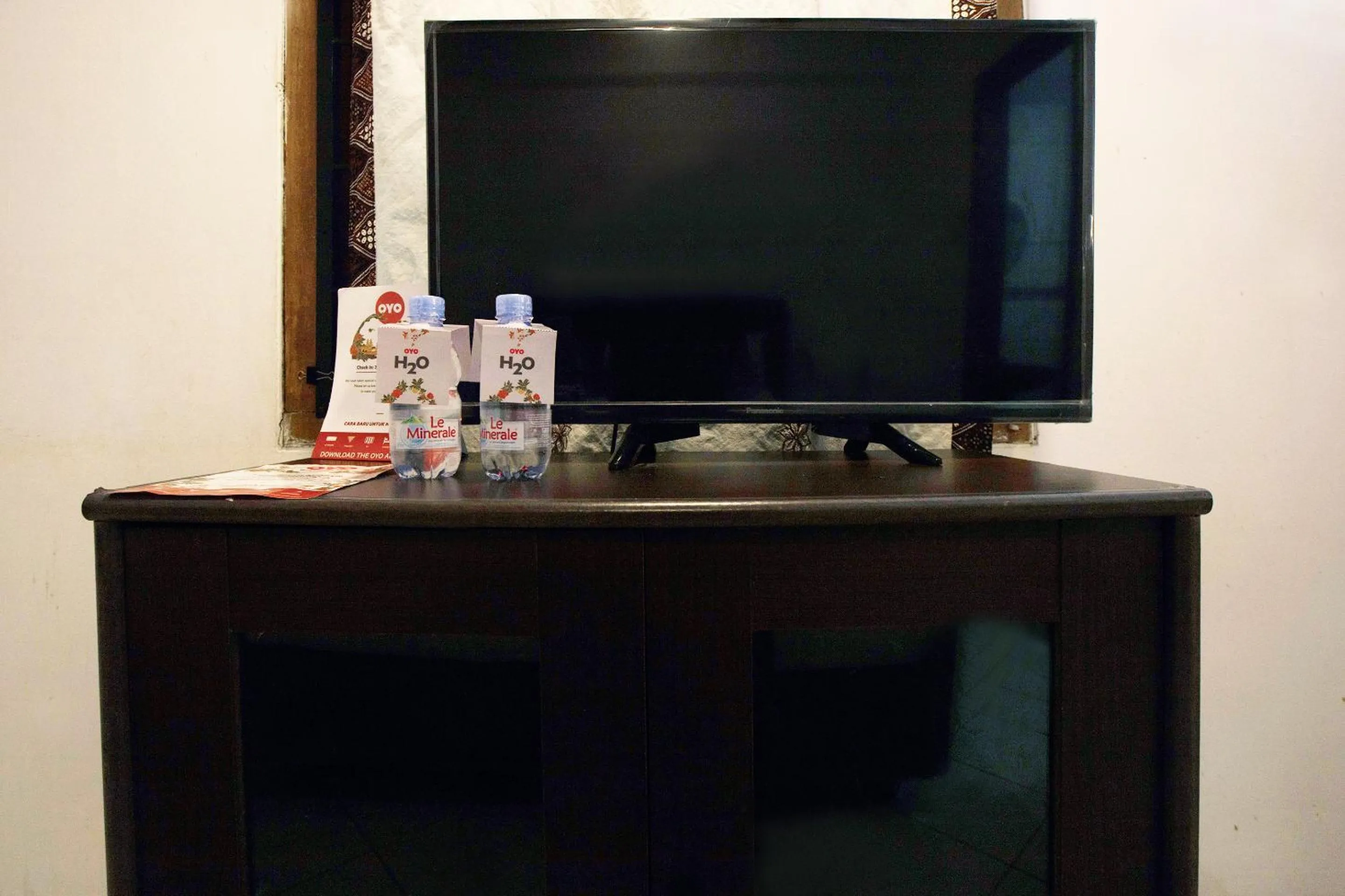 TV and multimedia, TV/Entertainment Center in OYO 146 Menteng Residence